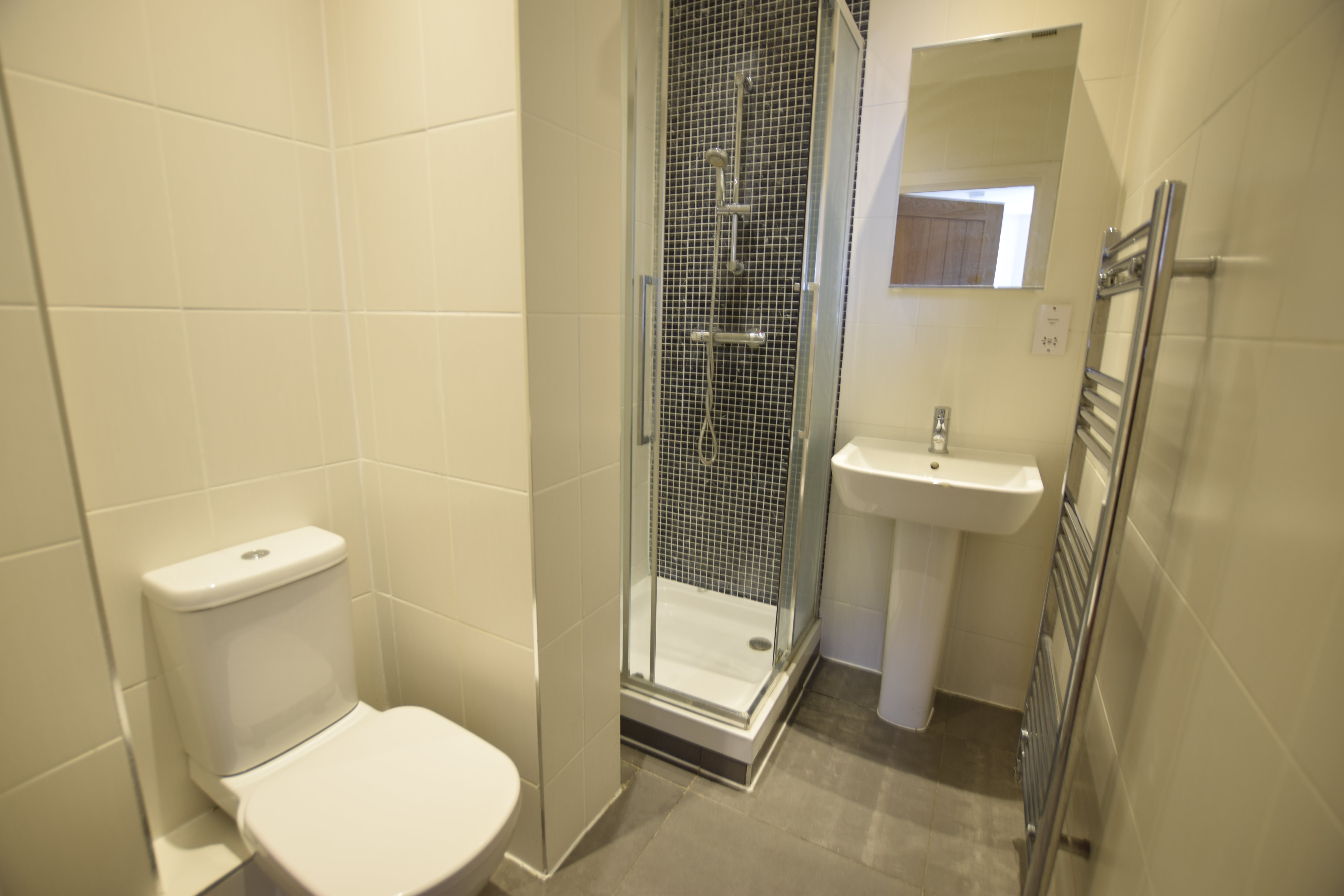 Studio flat to rent in St Peters Road, Bournemouth 2