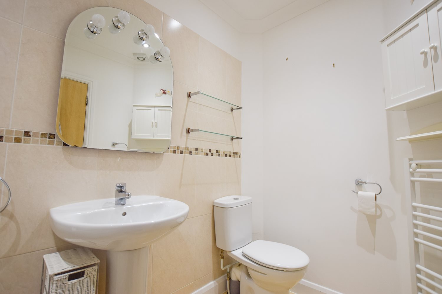 2 bed flat to rent in Portchester Place, Bournemouth  - Property Image 8