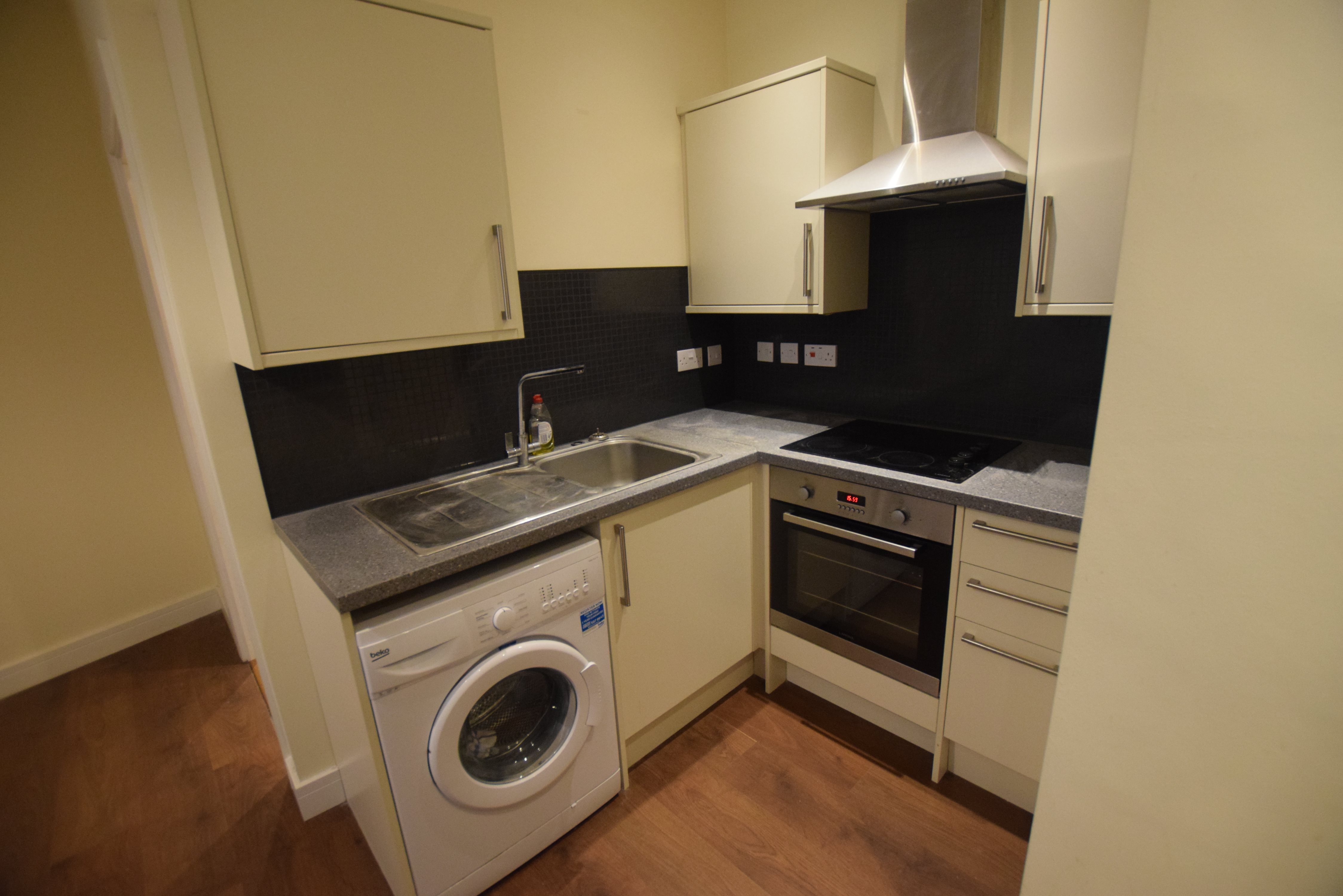 Flat to rent in St Peter's Road, Bournemouth  - Property Image 7