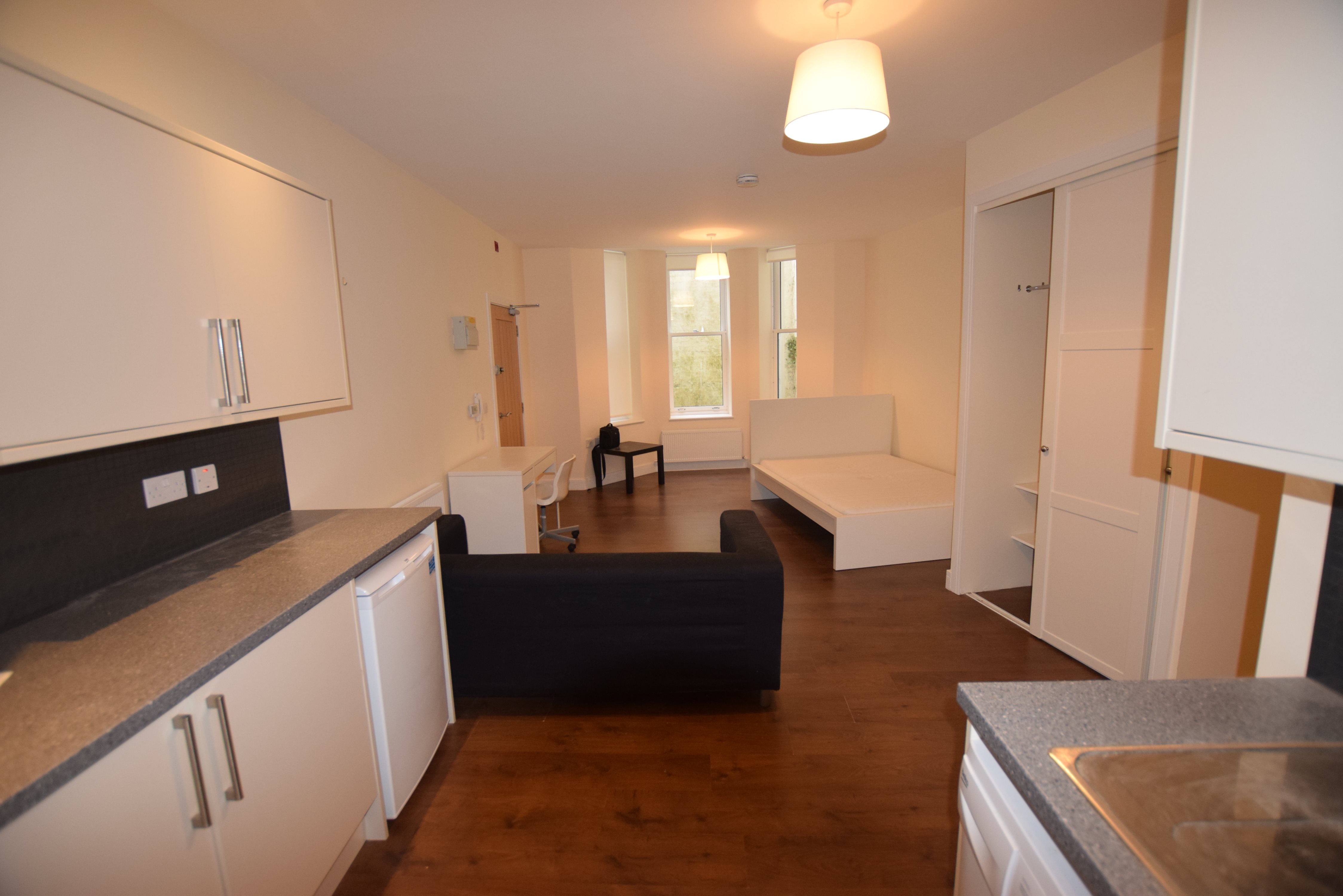 Flat to rent in St Peter's Road, Bournemouth  - Property Image 8