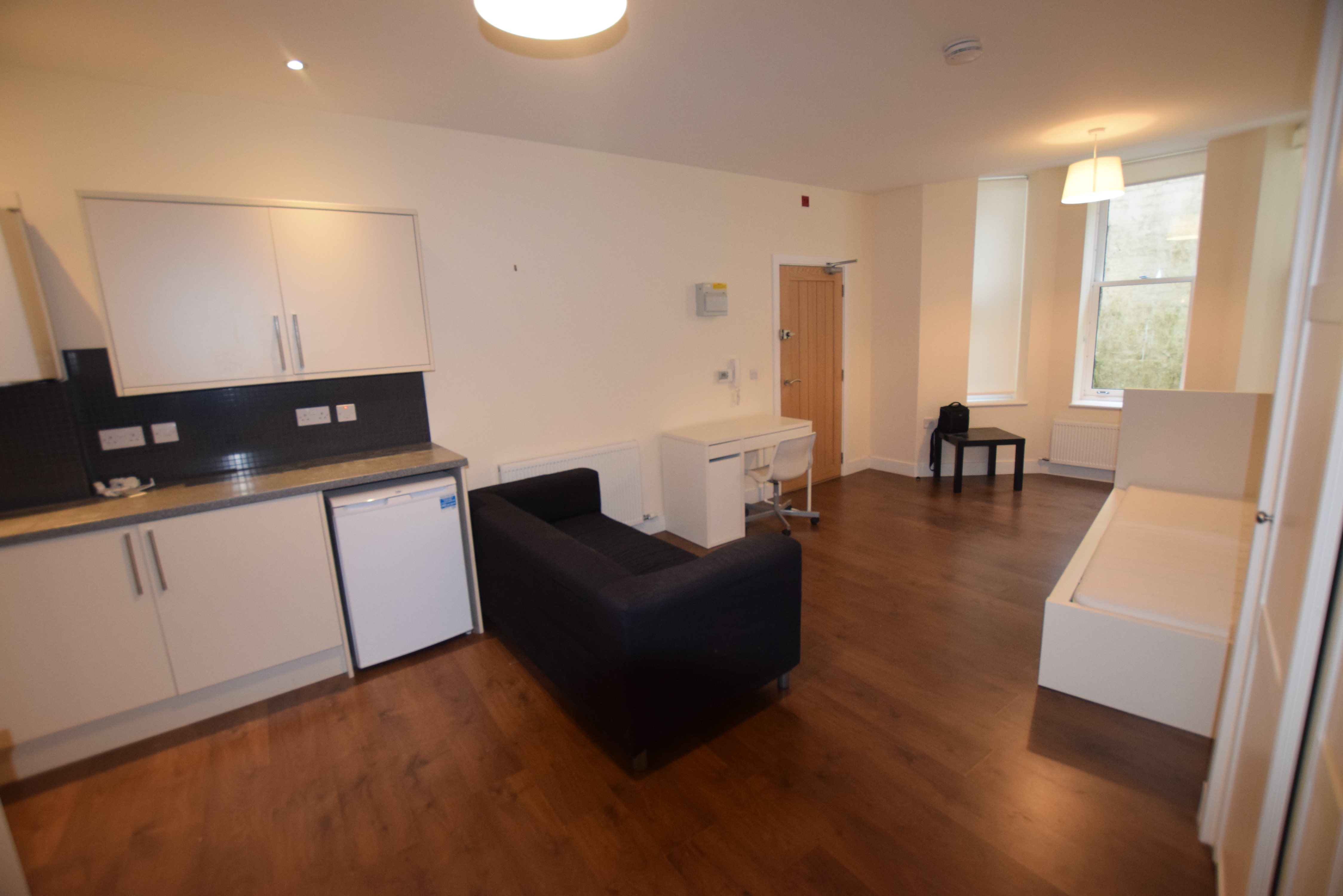 Flat to rent in St Peter's Road, Bournemouth  - Property Image 10