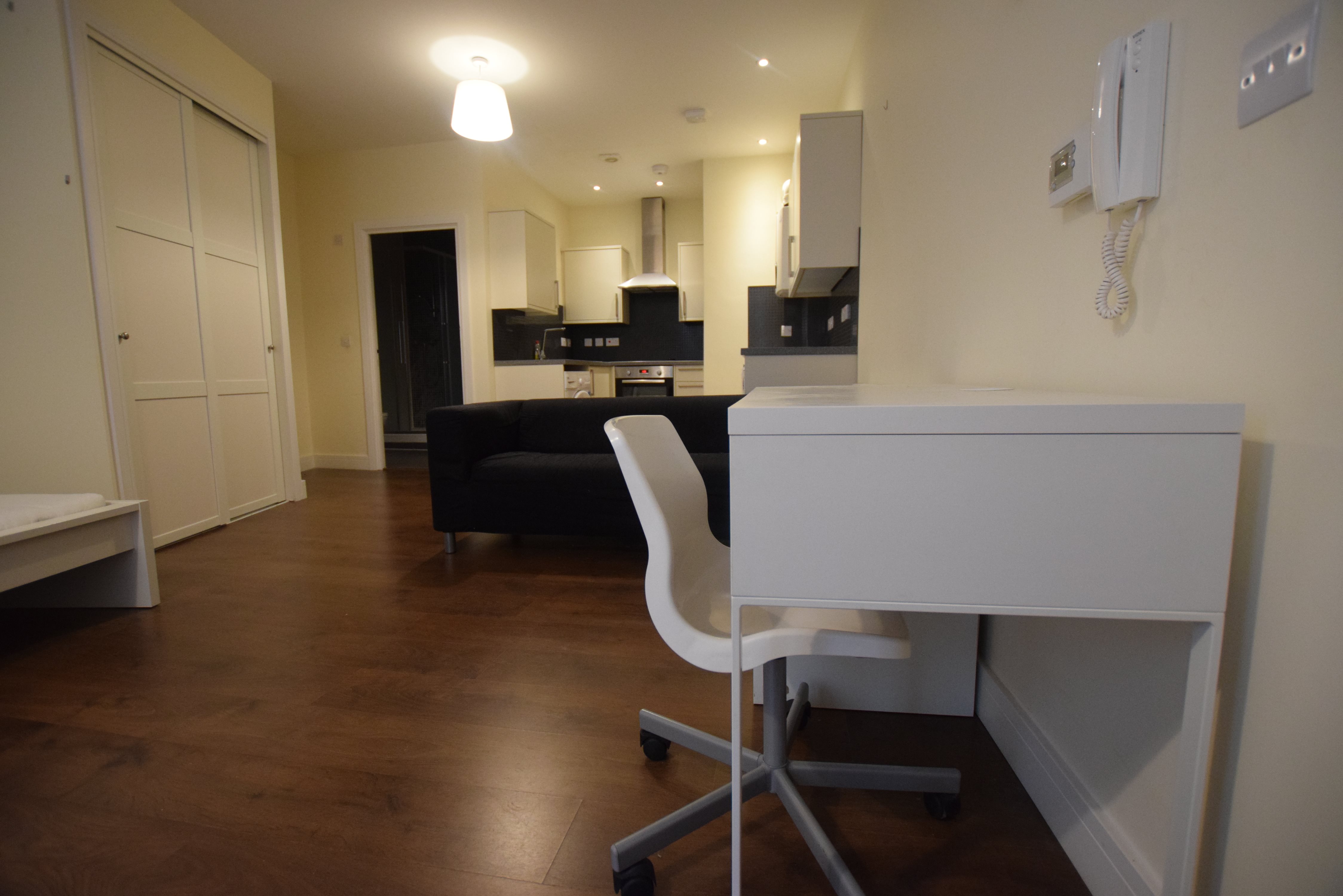 Flat to rent in St Peter's Road, Bournemouth  - Property Image 11