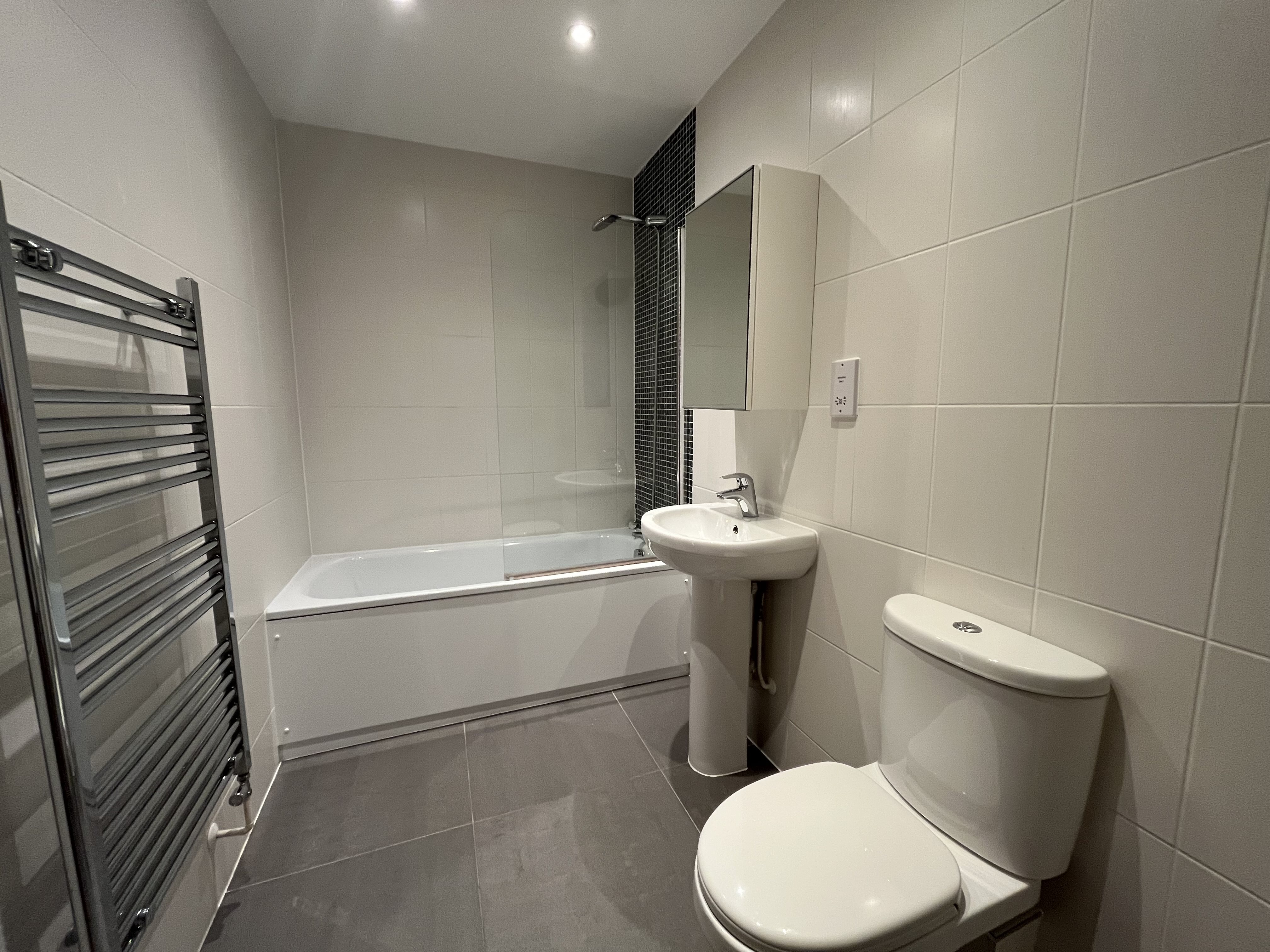 Studio flat to rent in Post Office Road, Bournemouth  - Property Image 5