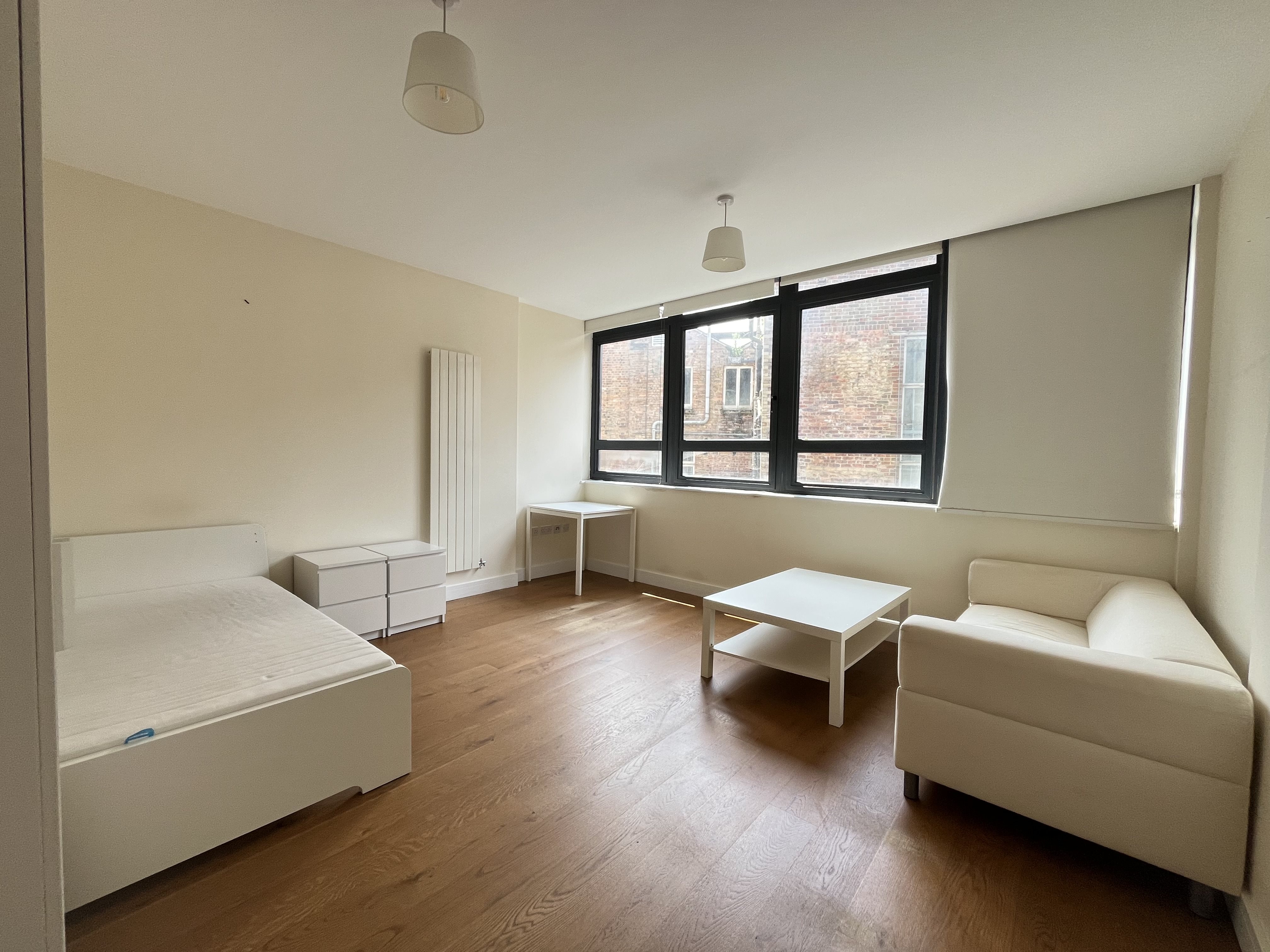 Studio flat to rent in Post Office Road, Bournemouth  - Property Image 3