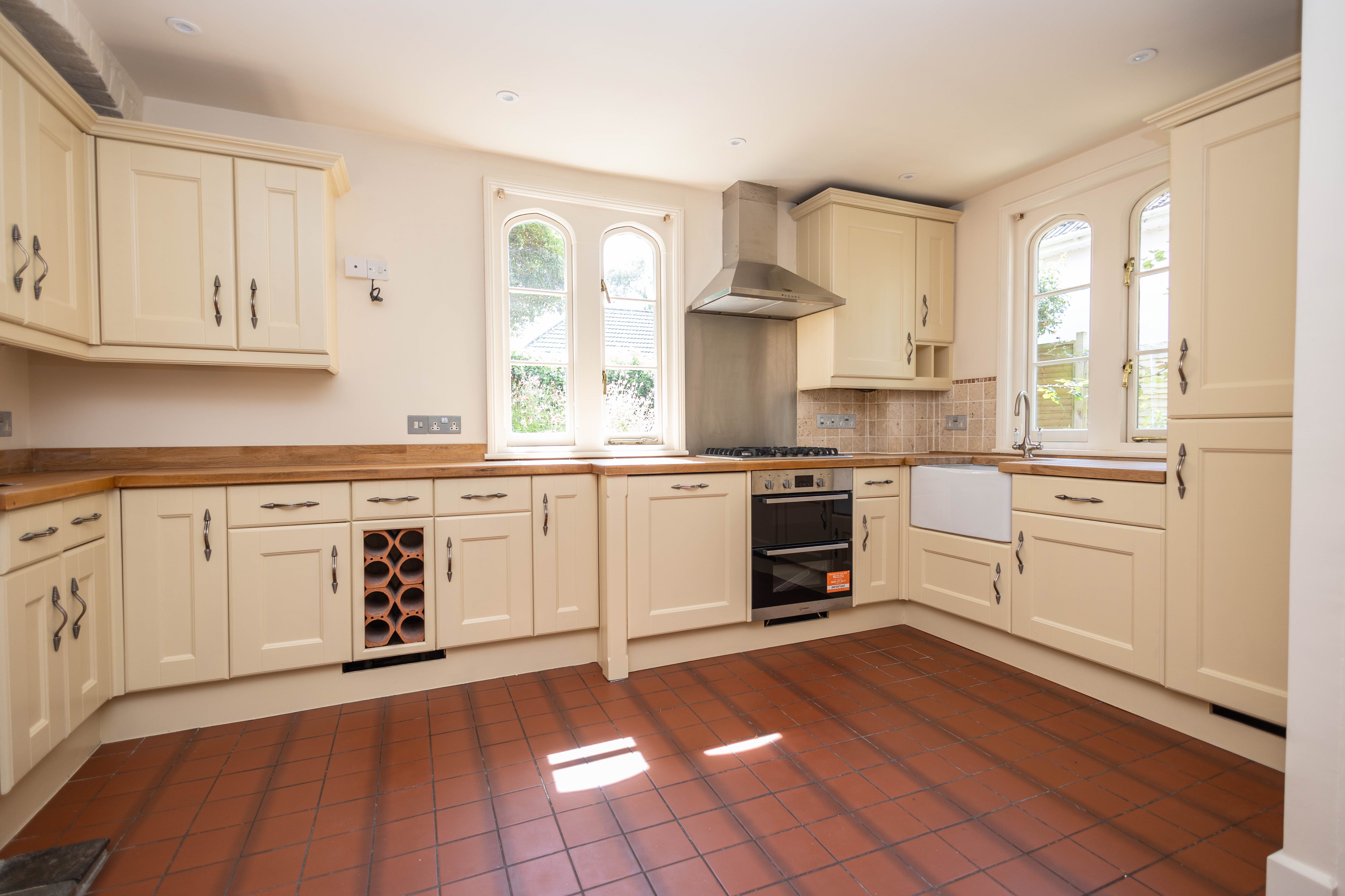 2 bed end of terrace house to rent in Poole Lane, Kinson  - Property Image 4