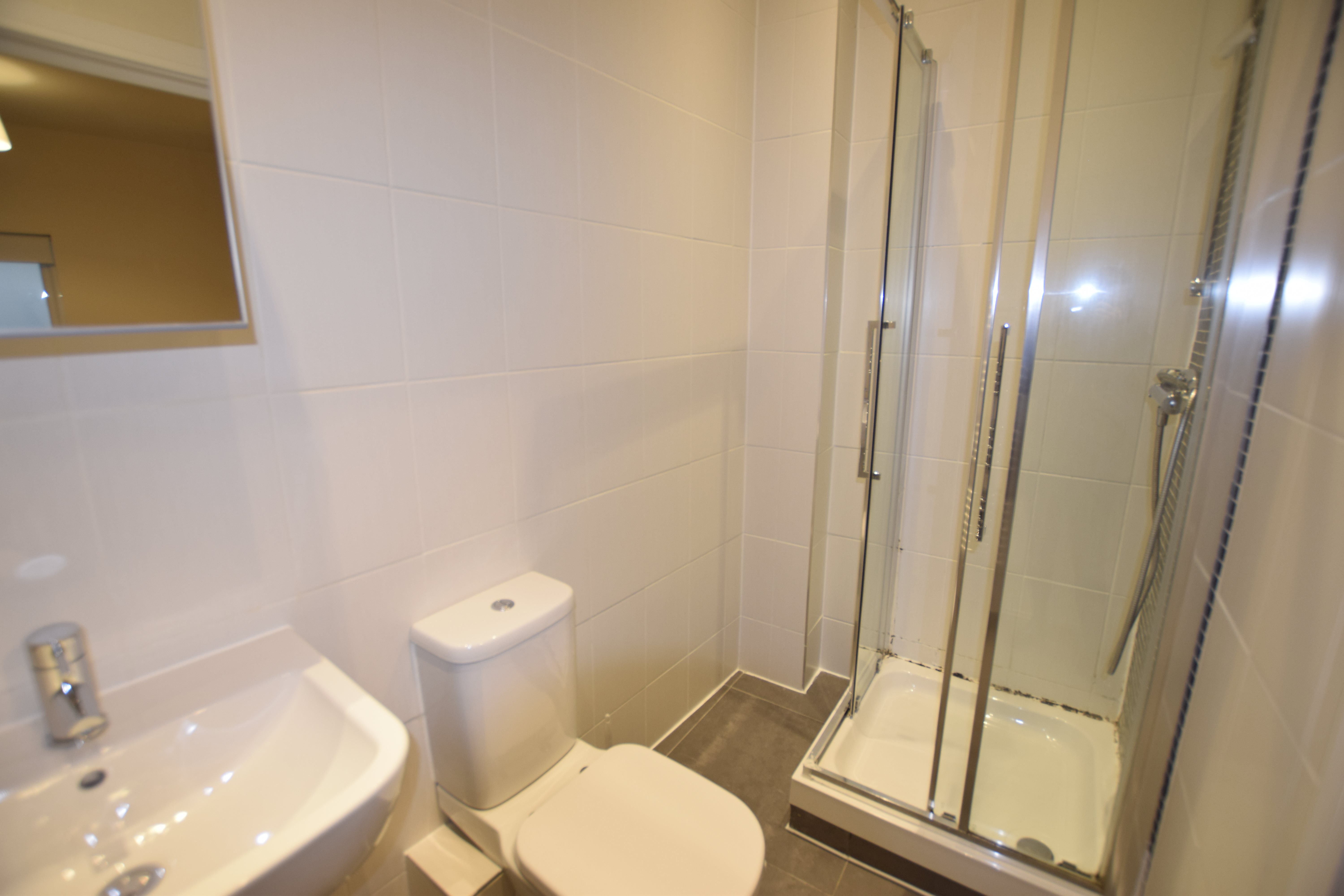 Studio flat to rent in Canford Chambers, 22 St Peters Road  - Property Image 7