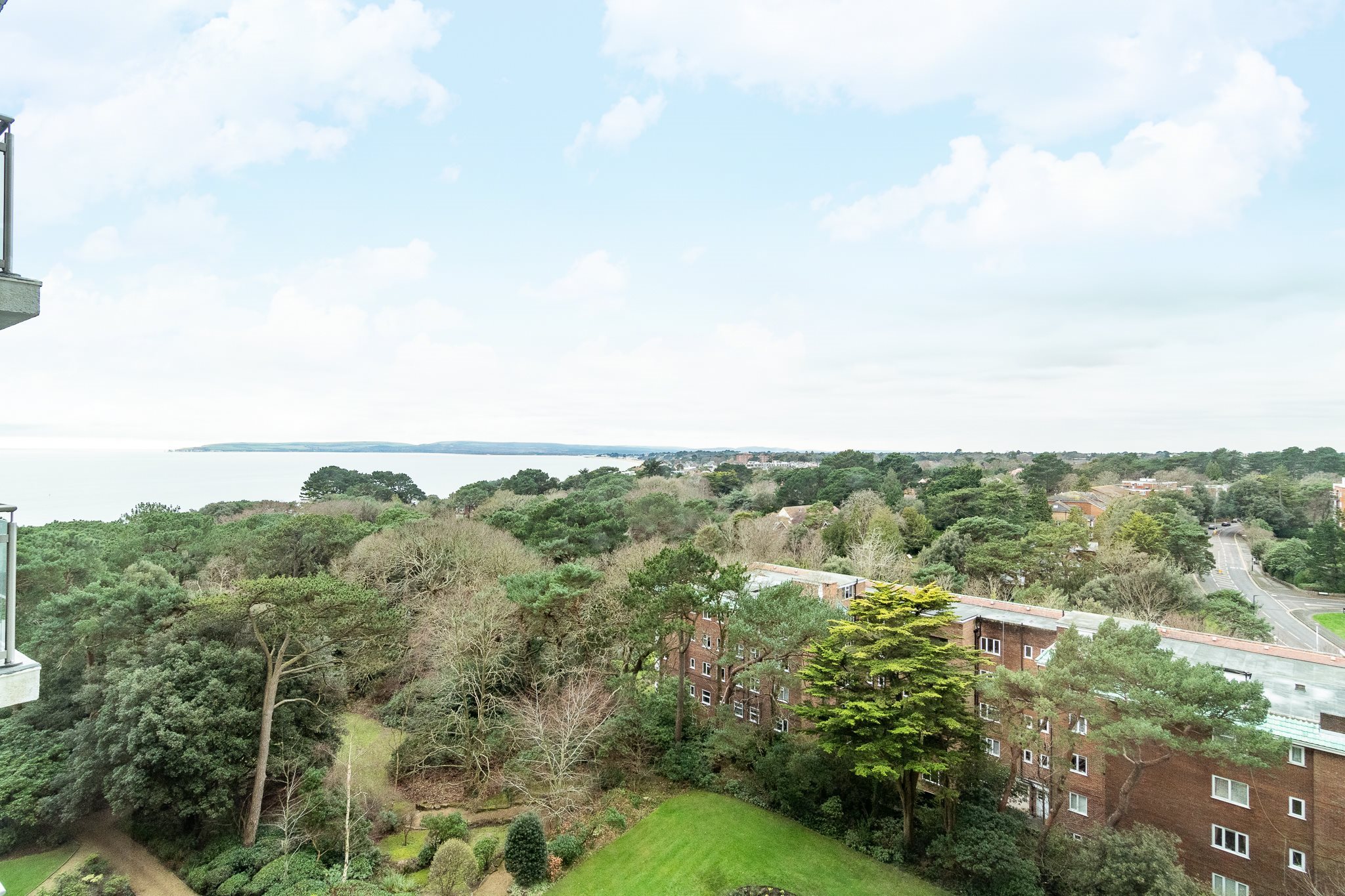 2 bed flat to rent in West Cliff Road, Bournemouth  - Property Image 17