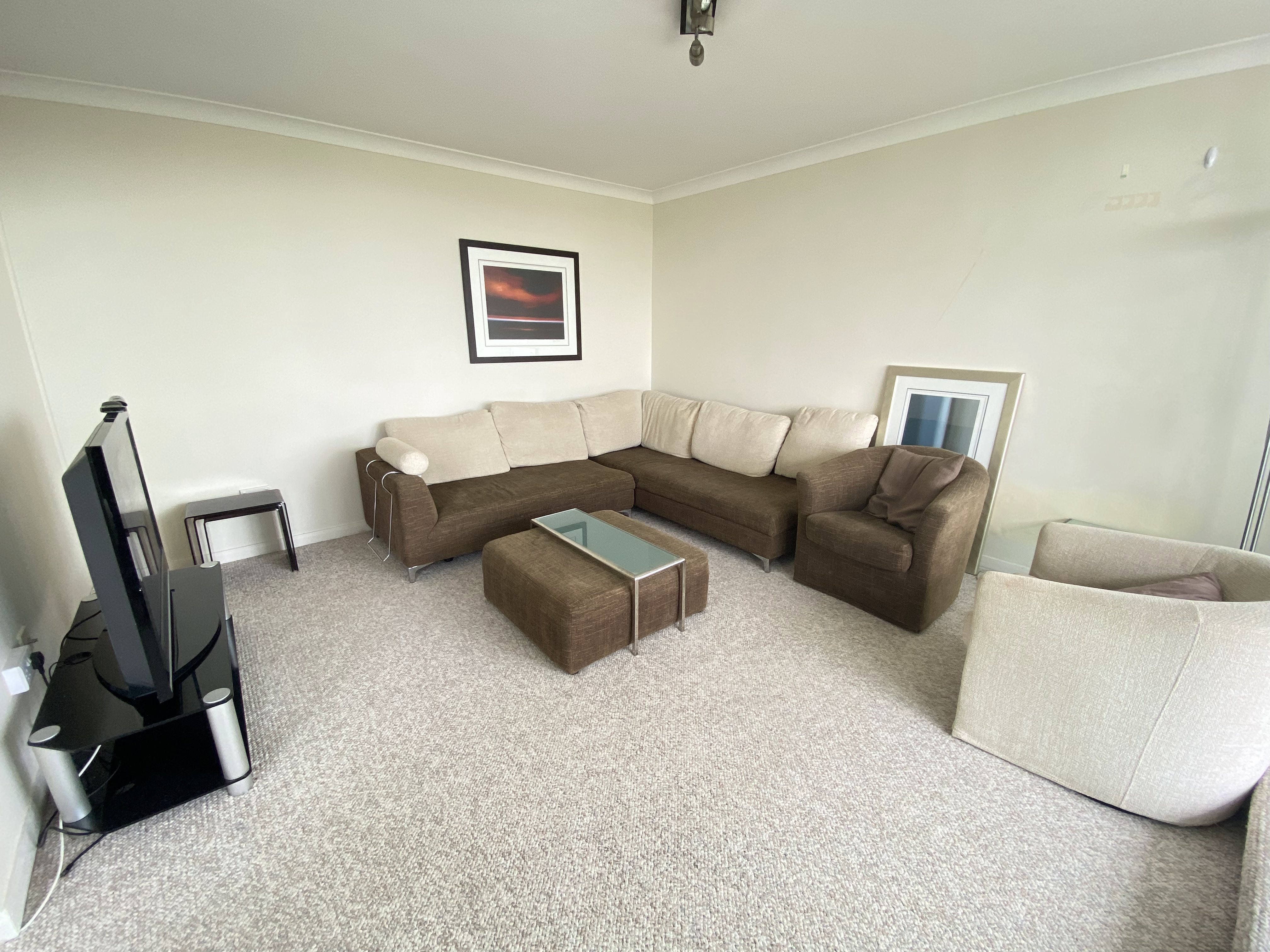 2 bed flat to rent in West Cliff Road, Bournemouth  - Property Image 2