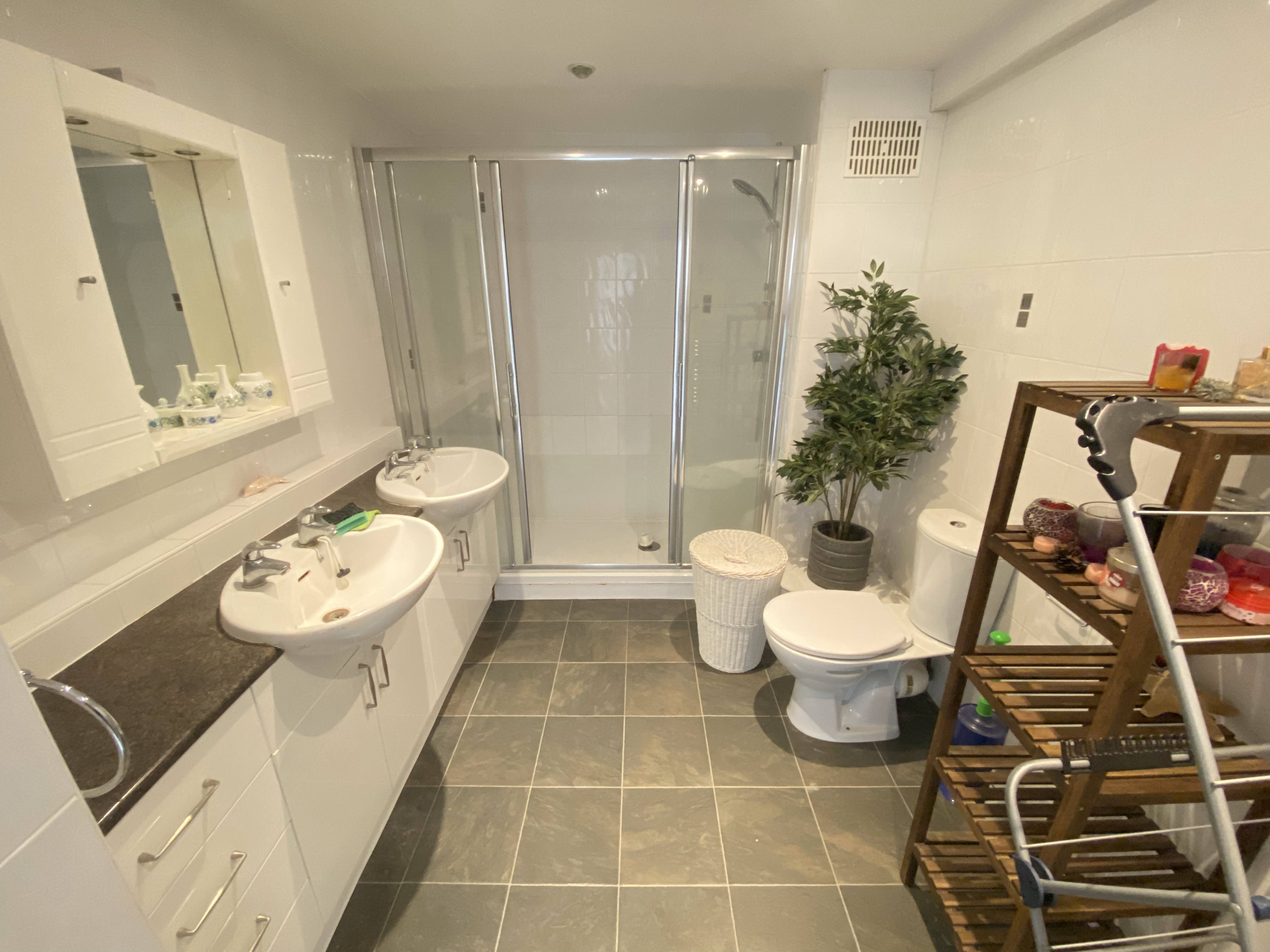 2 bed flat to rent in West Cliff Road, Bournemouth  - Property Image 12