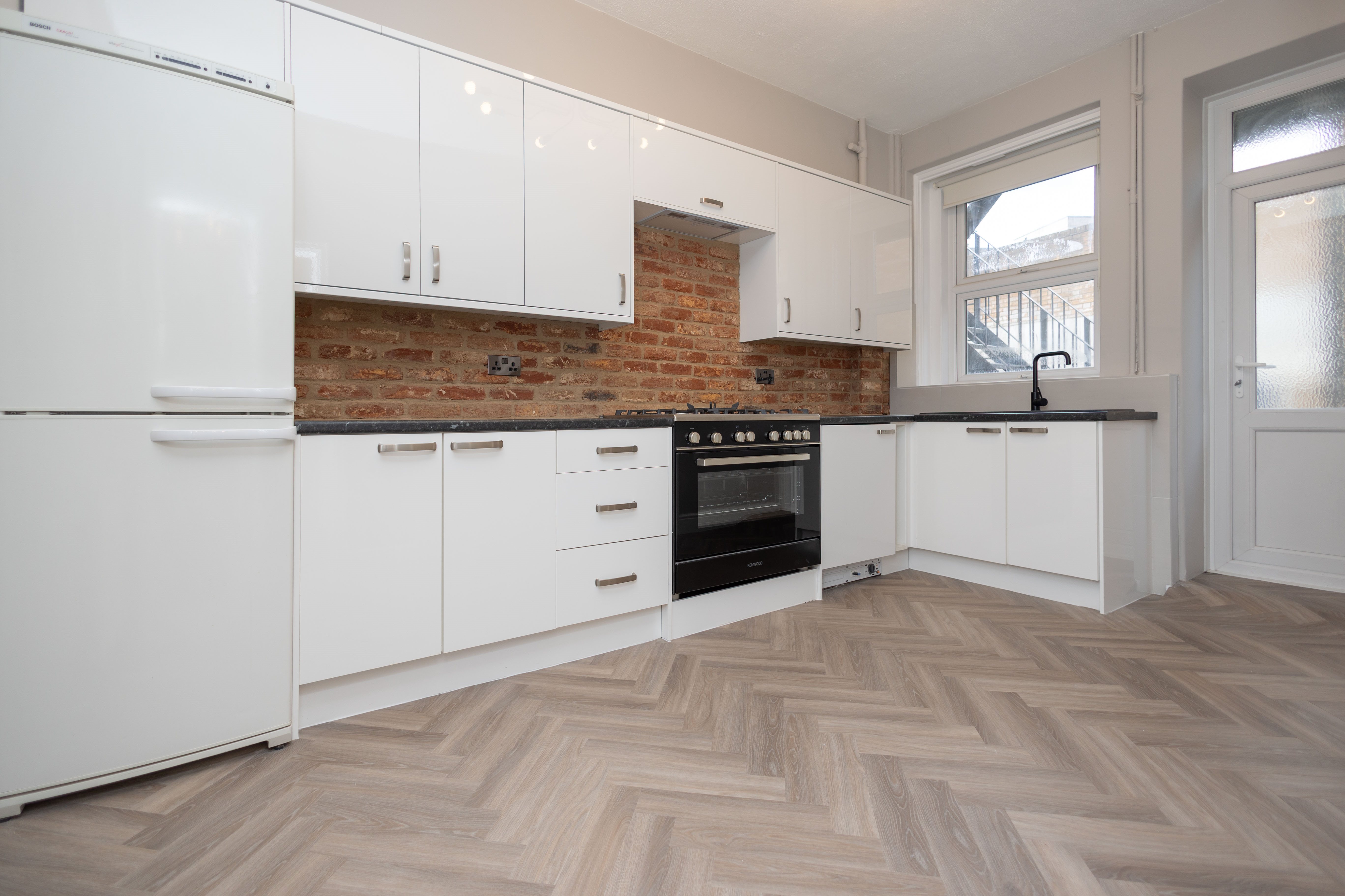 3 bed flat to rent in Richmond Hill, Bournemouth  - Property Image 15