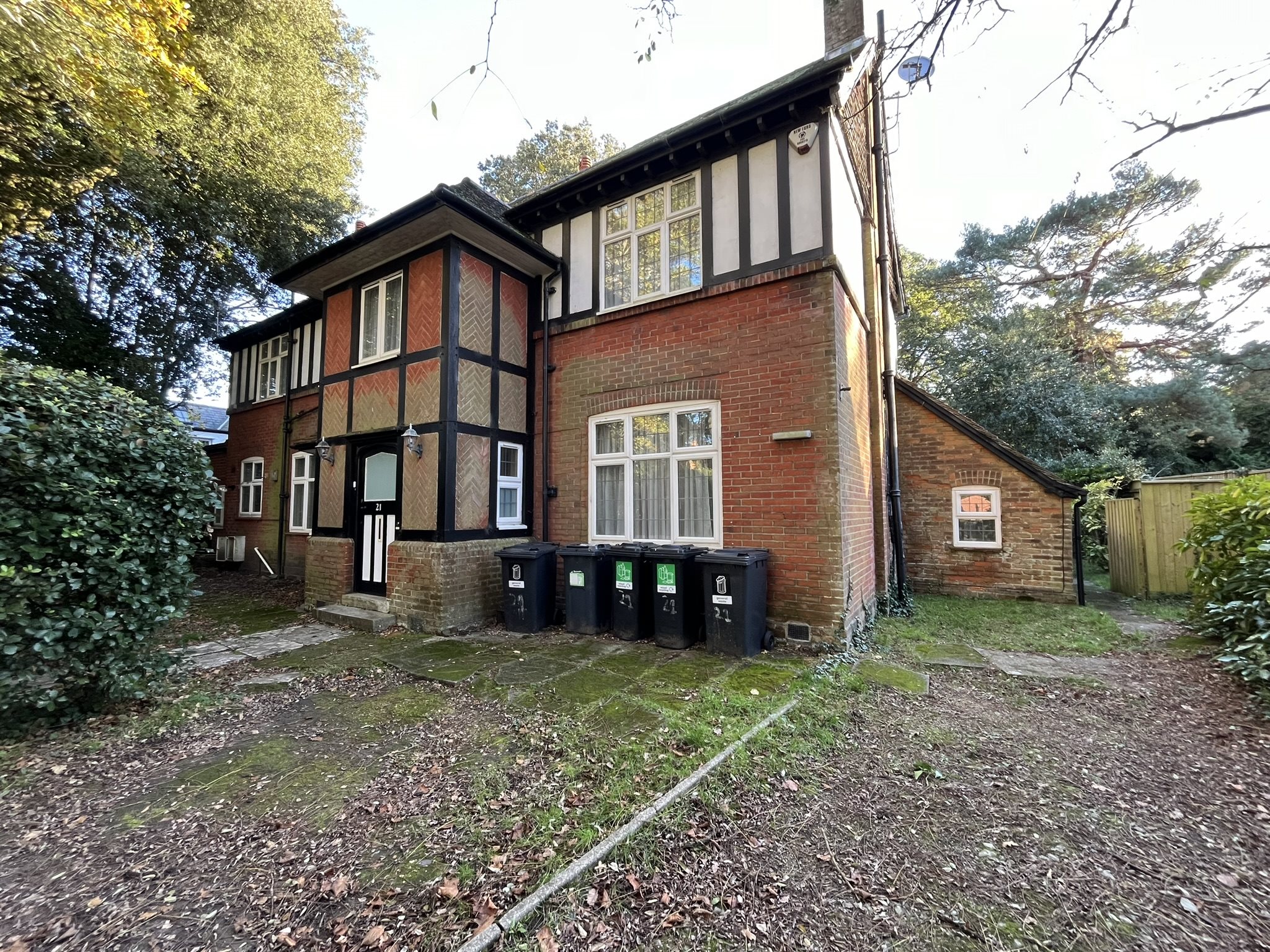 3 bed ground floor flat to rent in Gervis Road, Bournemouth  - Property Image 11