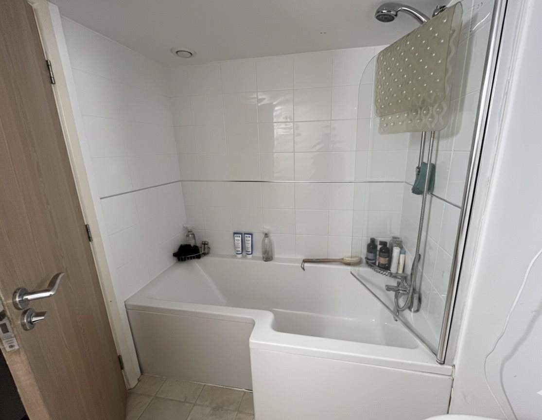 1 bed flat to rent in The Triangle, Bournemouth  - Property Image 5