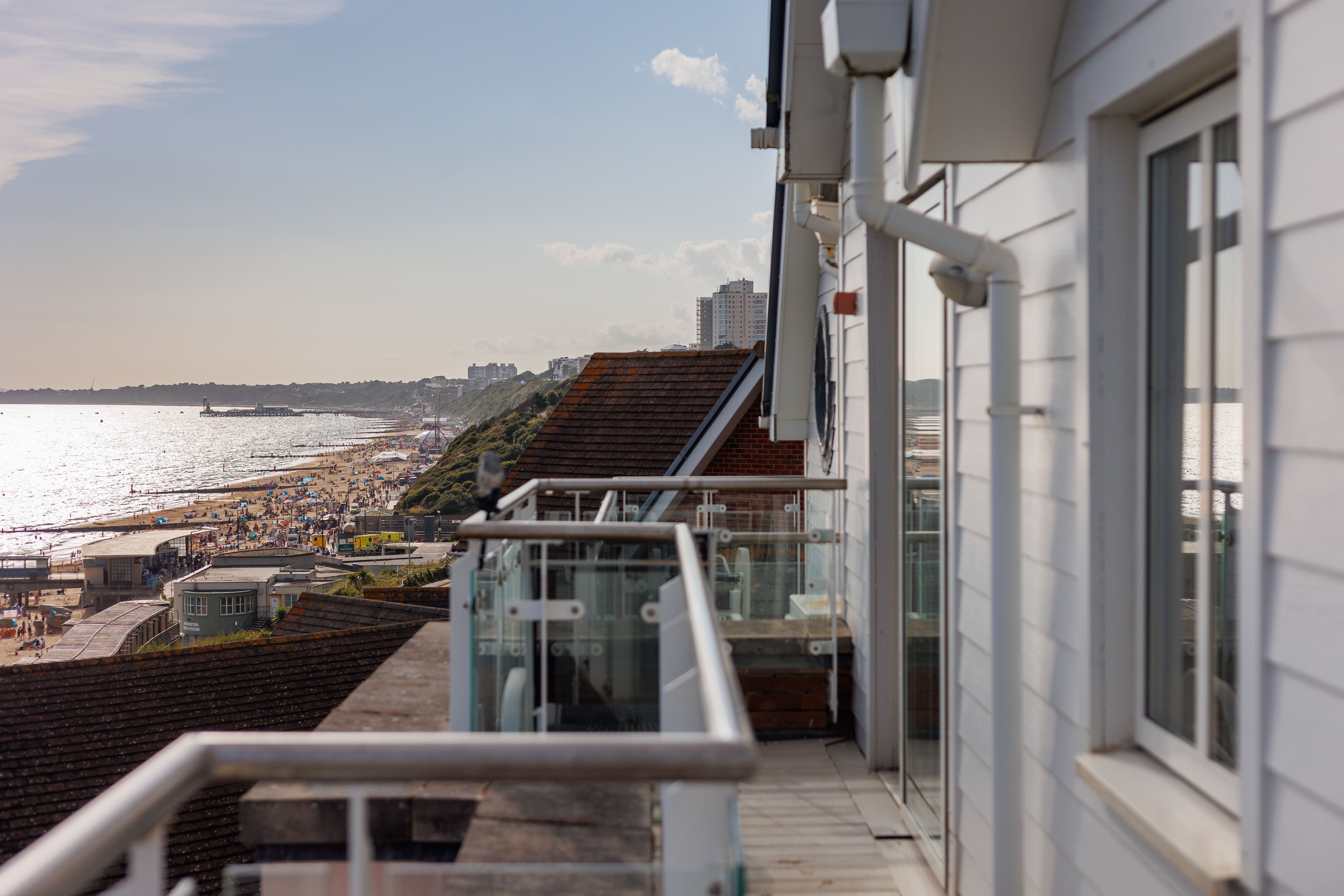 2 bed flat to rent in Honeycombe Beach, Honeycombe Chine 22