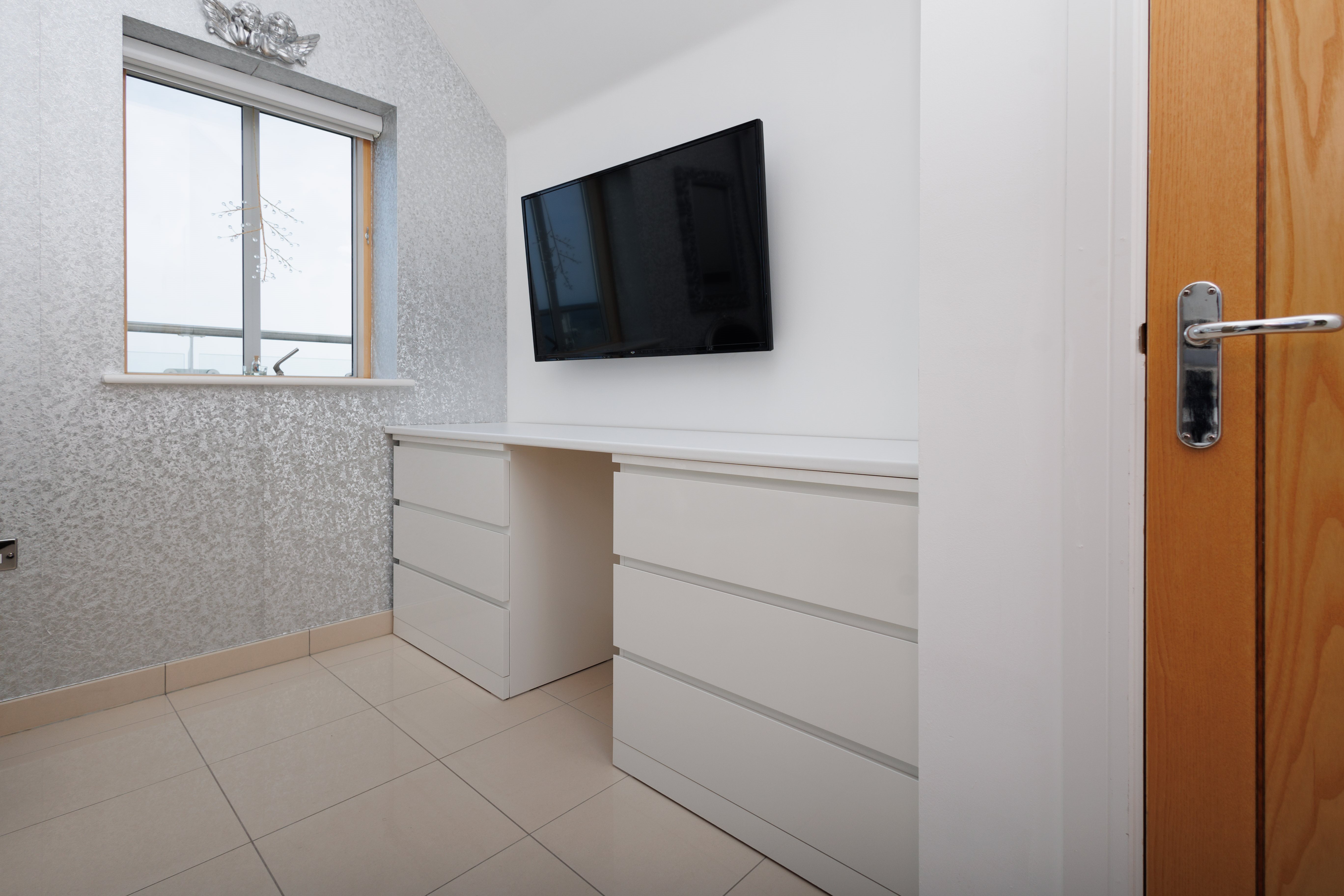 2 bed flat to rent in Honeycombe Beach, Honeycombe Chine 25