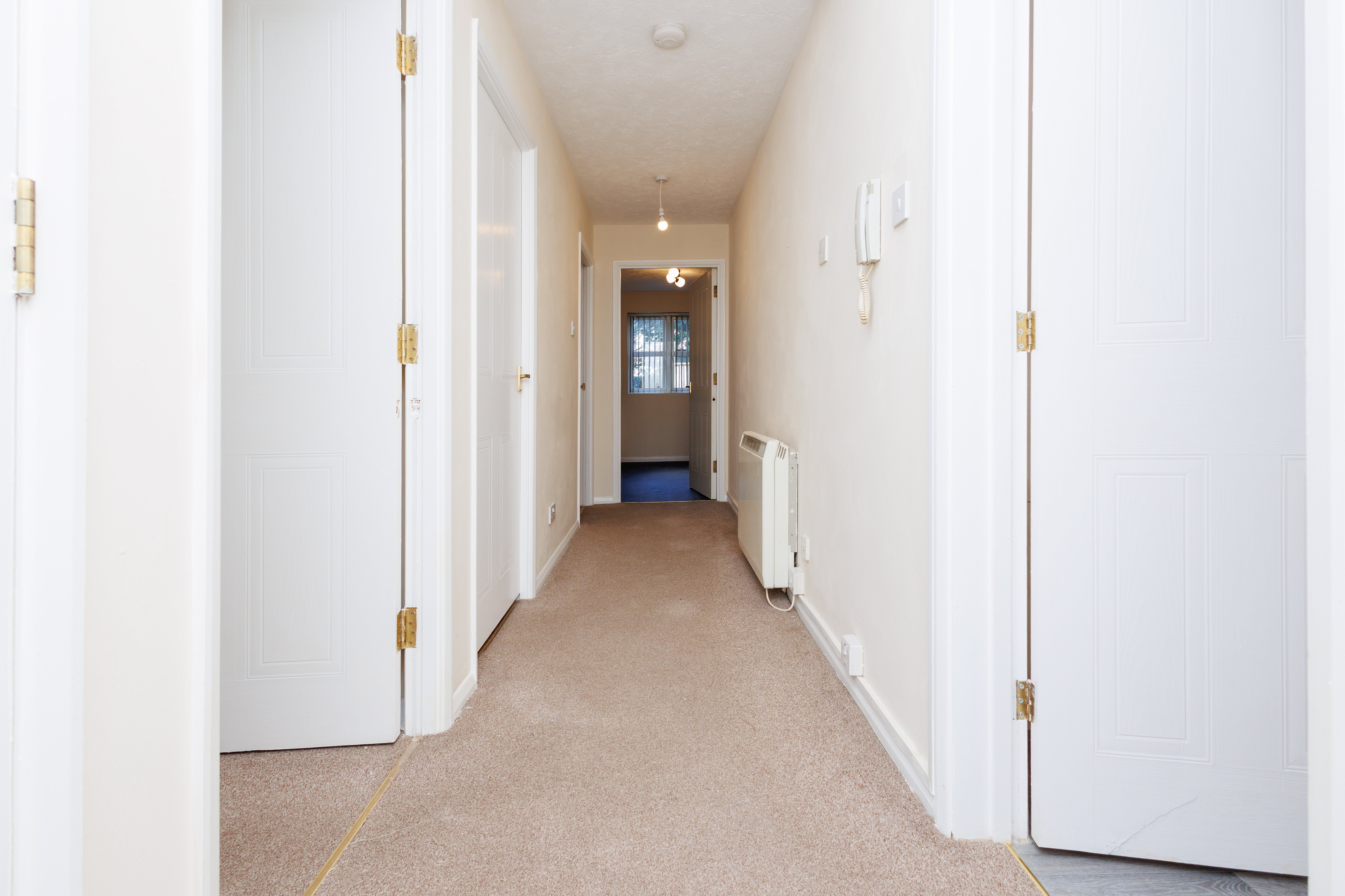 2 bed flat to rent in St Johns Road, Bournemouth  - Property Image 5