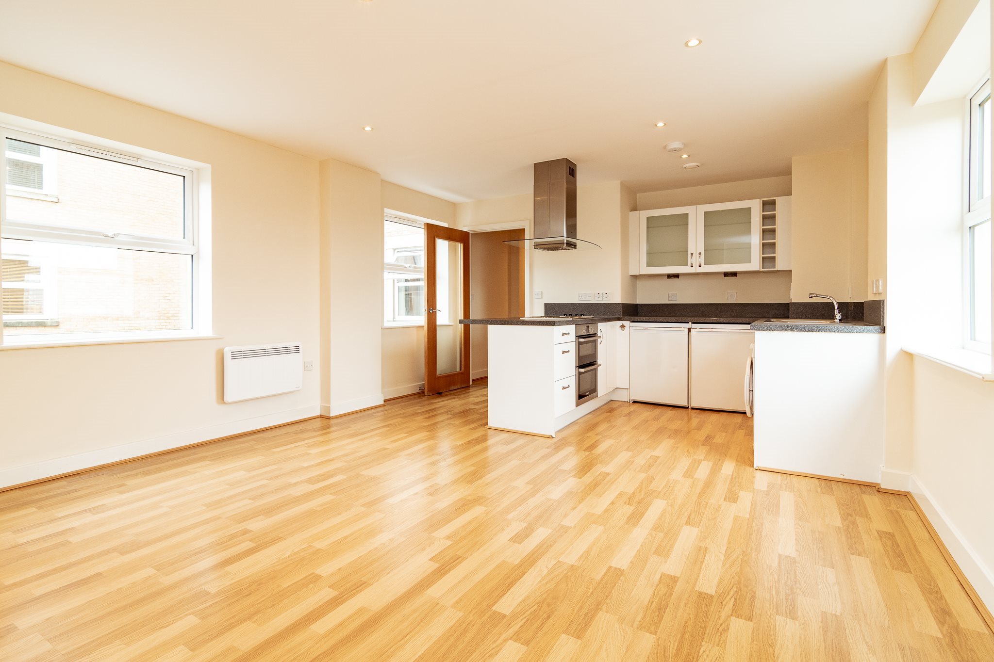 2 bed apartment to rent in Commercial Road, Bournemouth  - Property Image 2