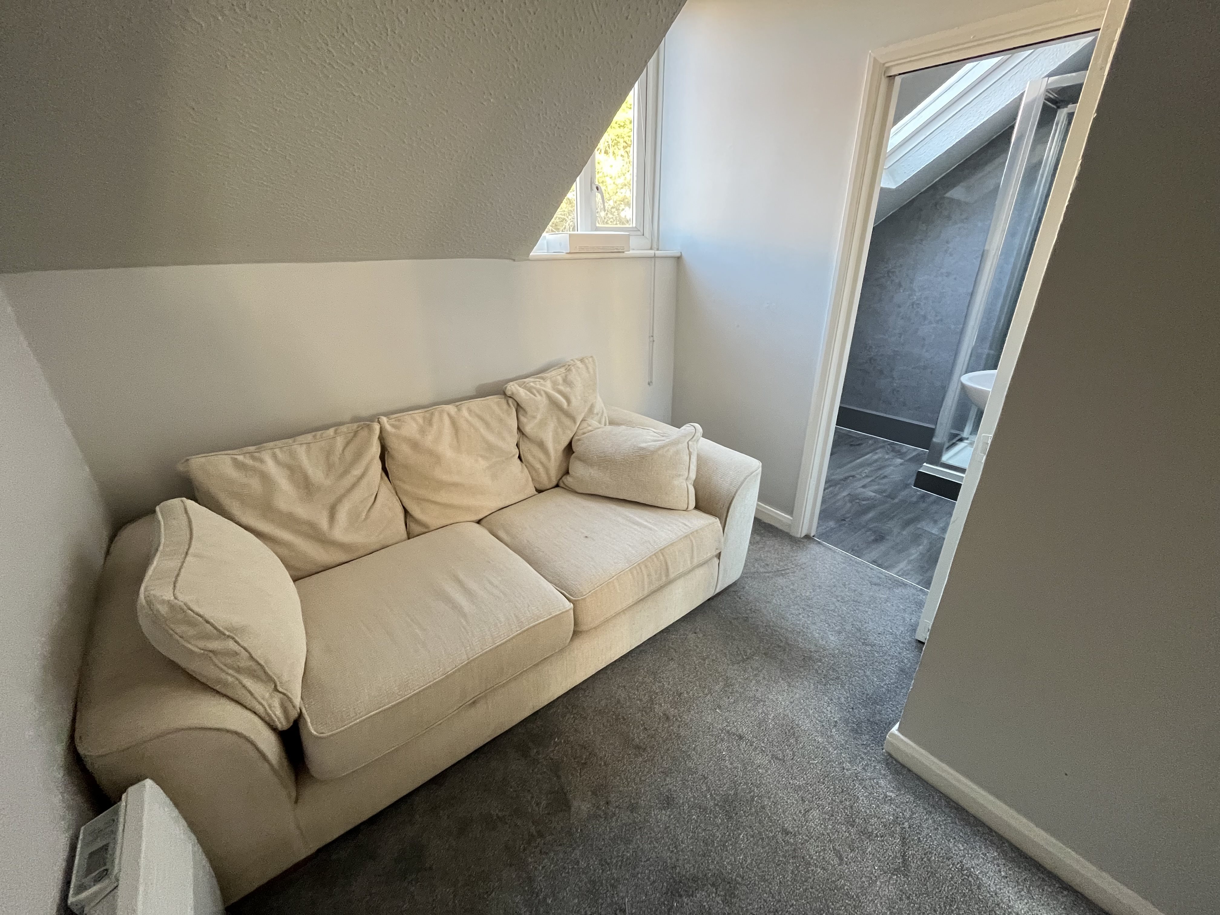 1 bed flat to rent in Verulam Place, Bournemouth  - Property Image 1