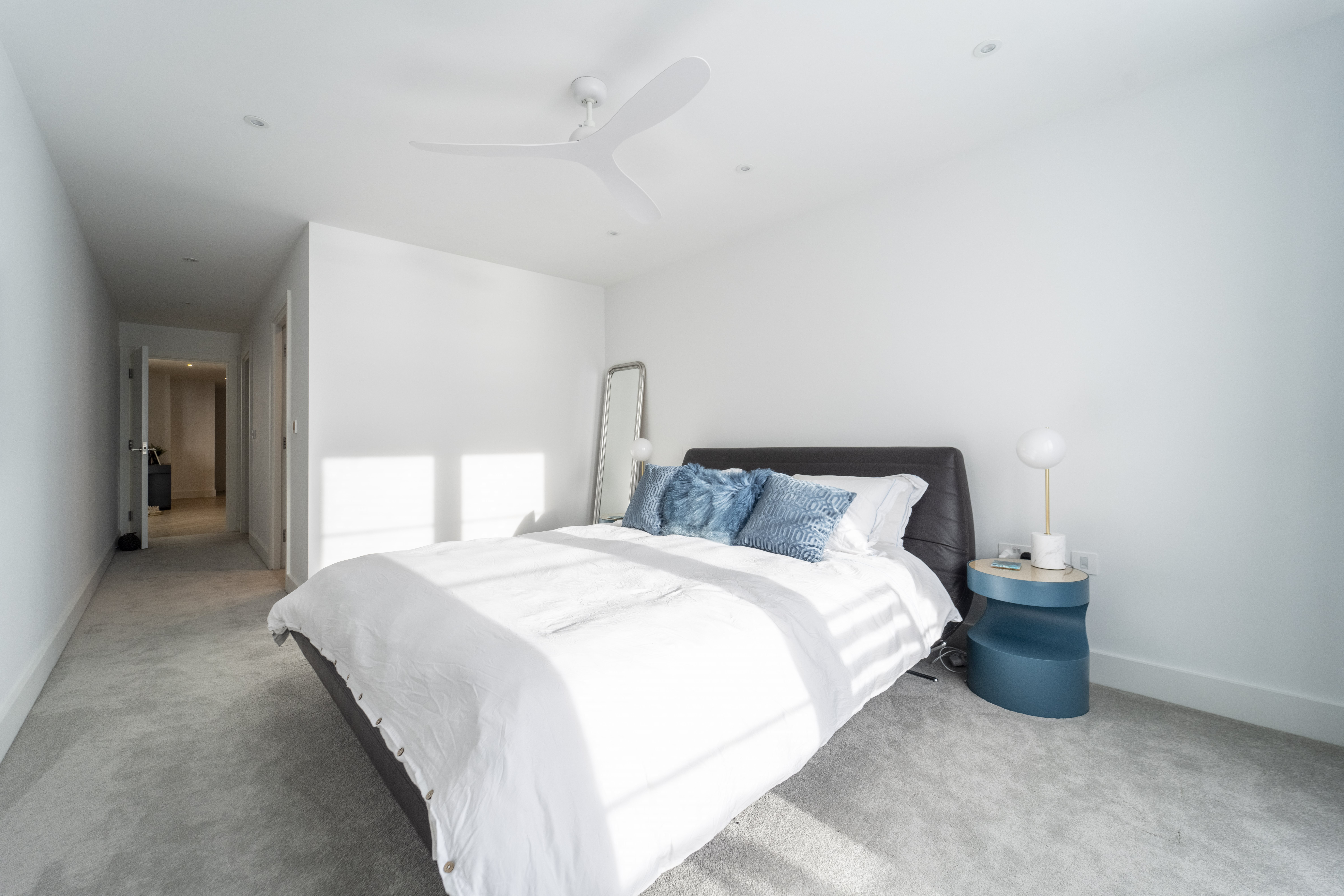 4 bed flat to rent in East Overcliff Drive, Bournemouth  - Property Image 8