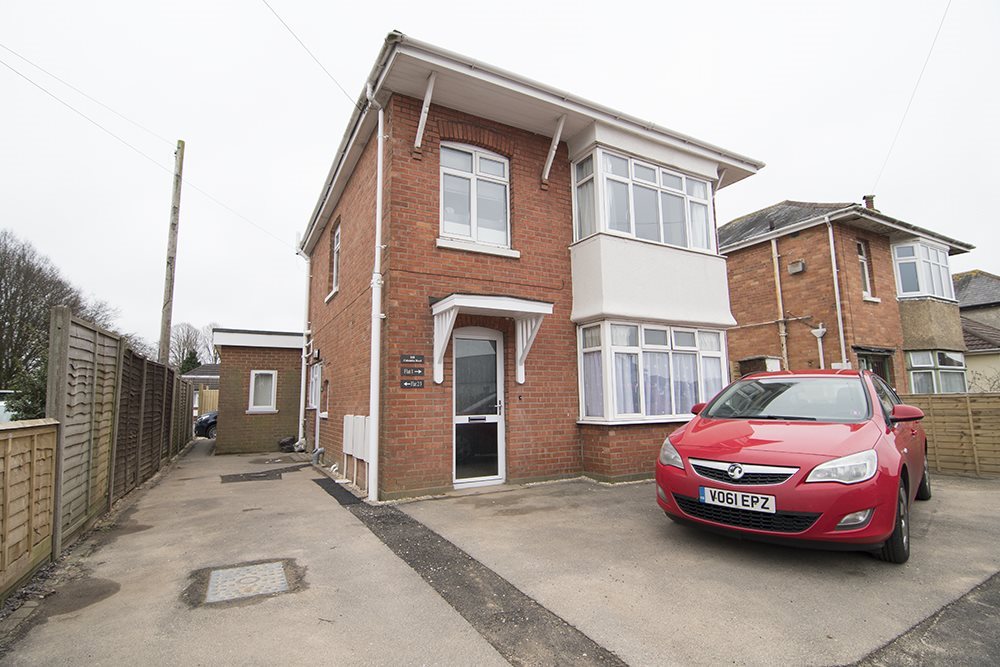 1 bed flat to rent in Columbia Road, Bournemouth  - Property Image 1