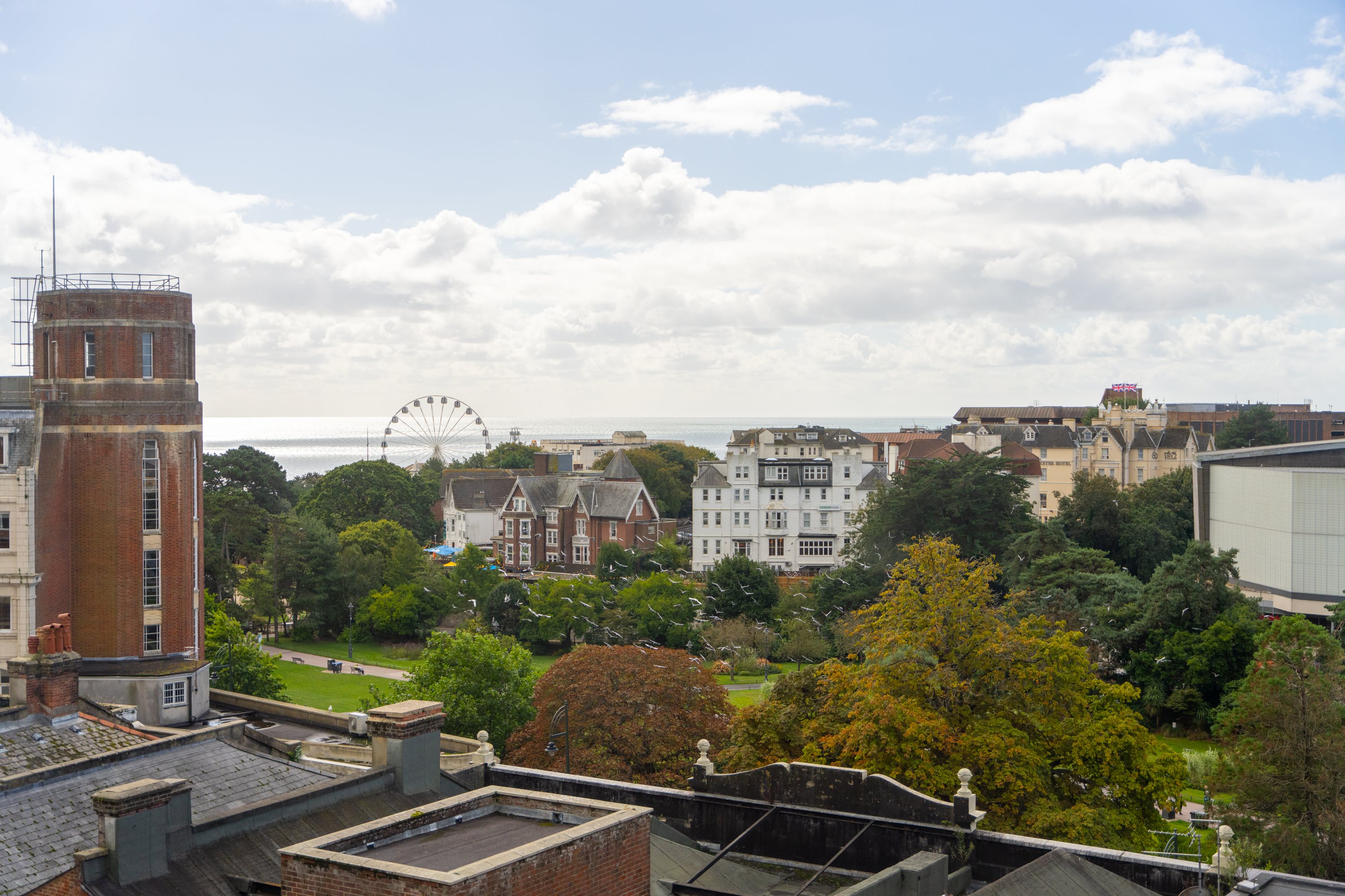 3 bed apartment to rent in Bristol & West House, Post Office Road  - Property Image 25