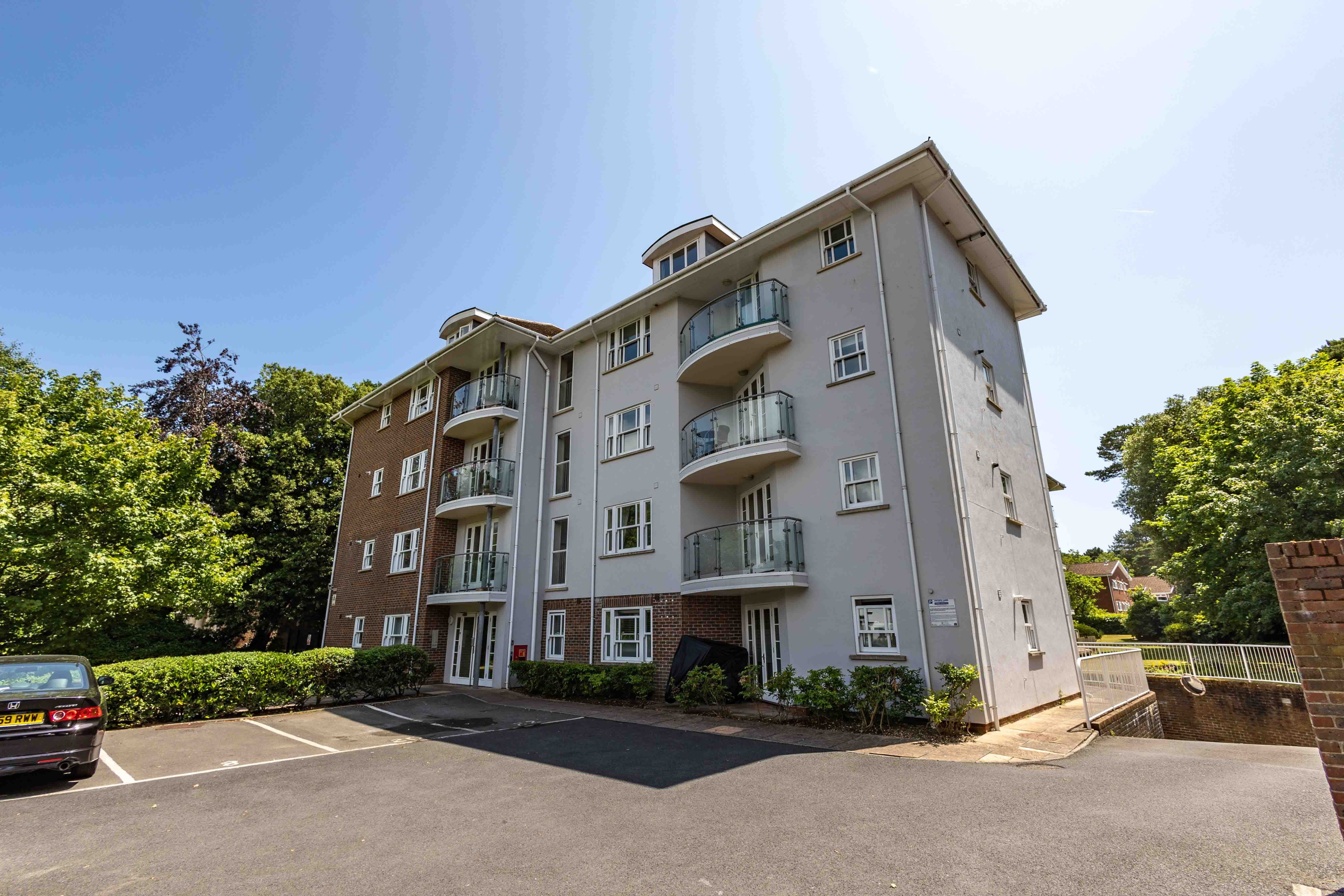2 bed flat to rent in Christchurch Road, Bournemouth  - Property Image 4