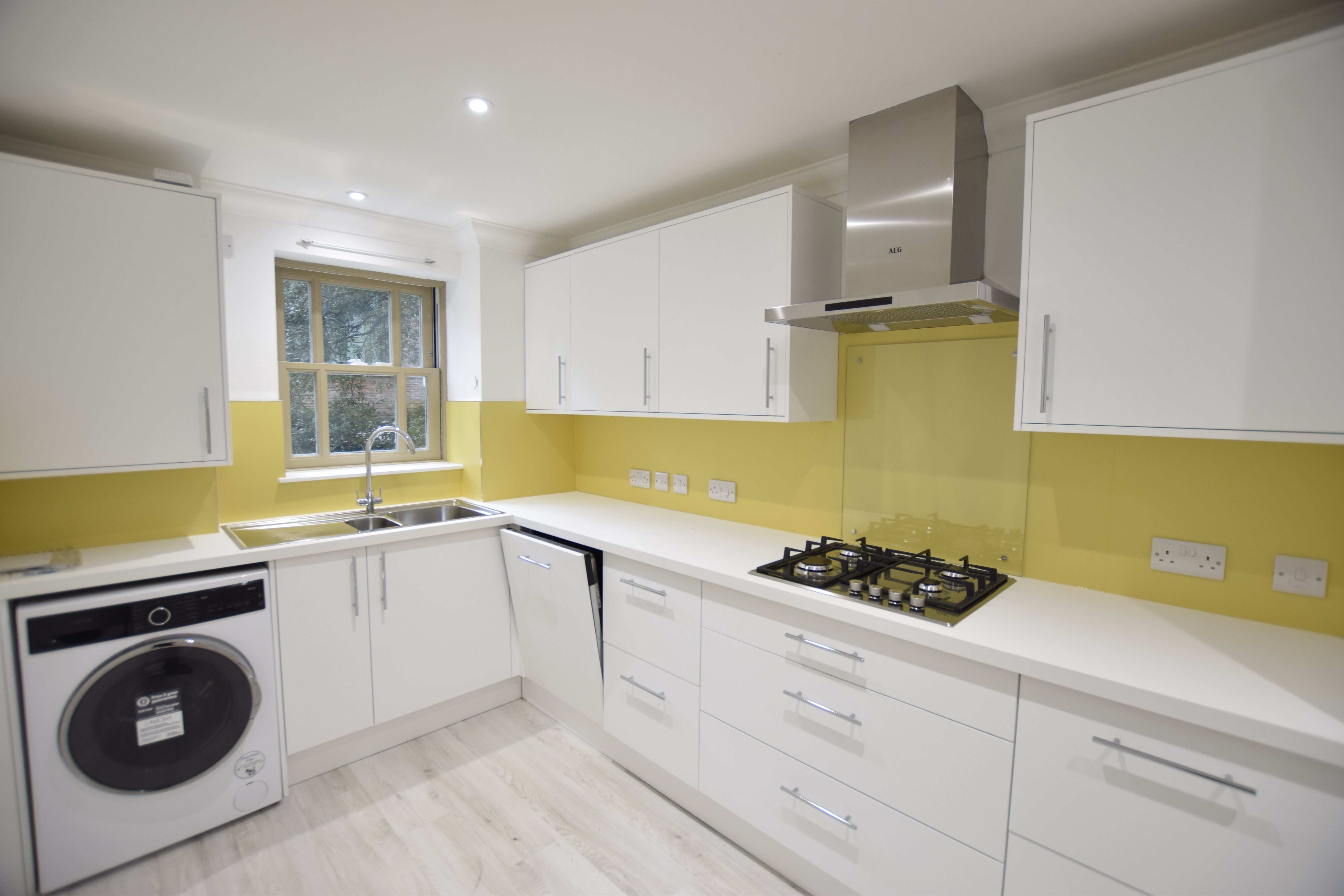2 bed flat to rent in Christchurch Road, Bournemouth  - Property Image 5