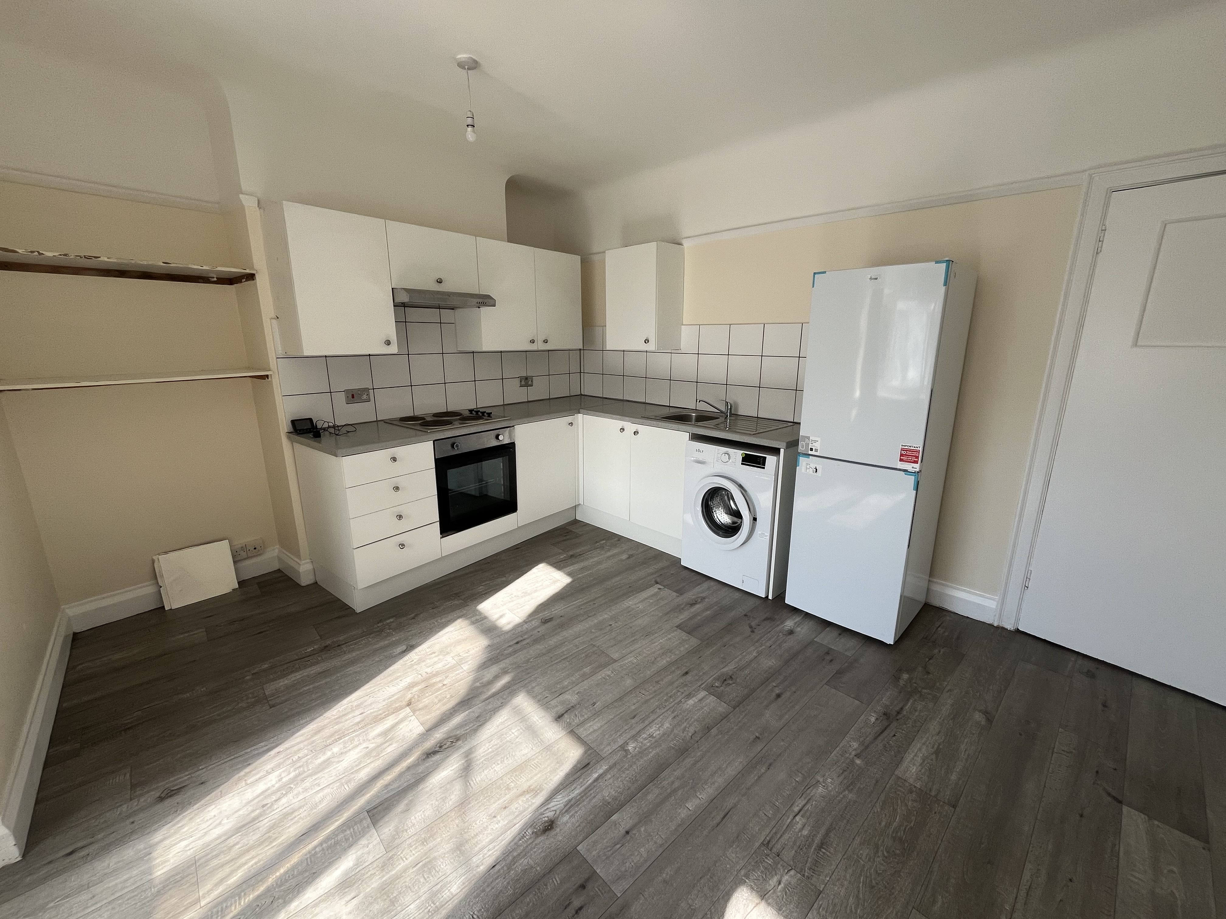 4 bed apartment to rent in St Peters Road, Bournemouth  - Property Image 1