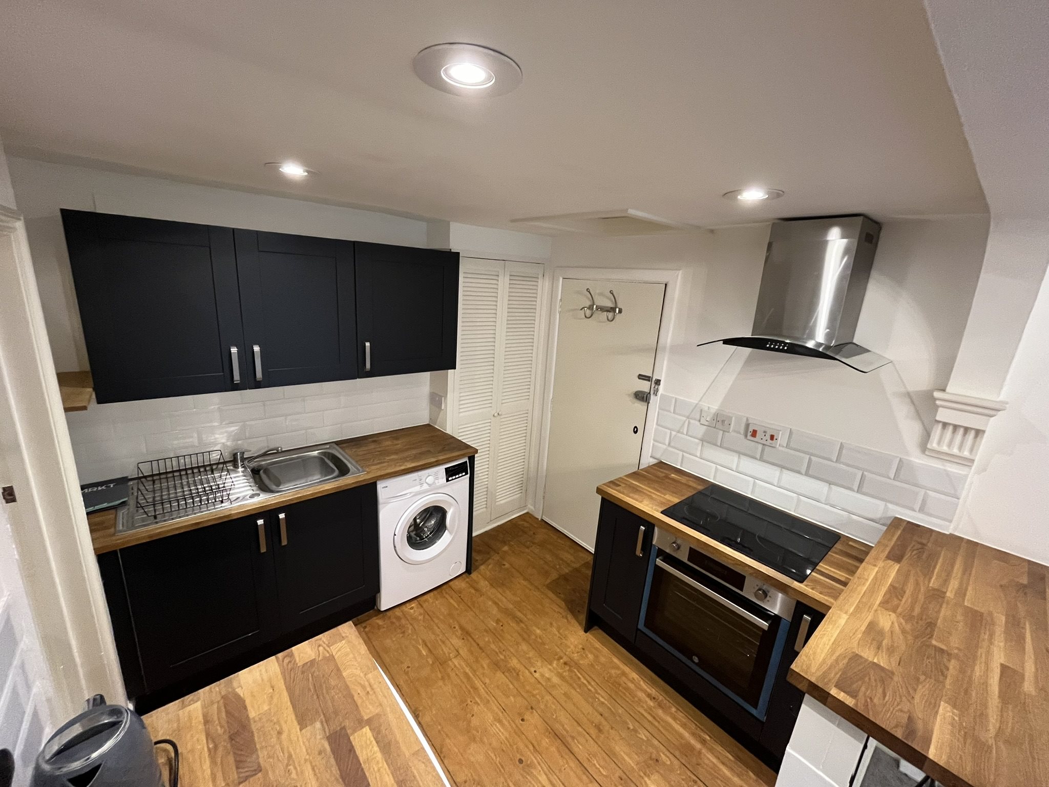 Studio flat to rent in Durley Chine Road, Bournemouth  - Property Image 2