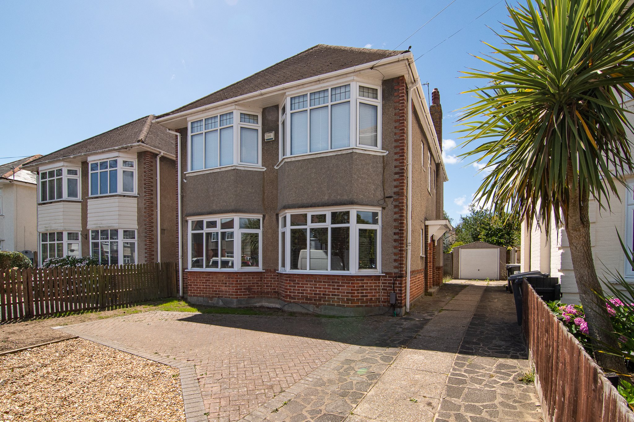 2 bed flat to rent in Rushmere Road, Bournemouth, BH6