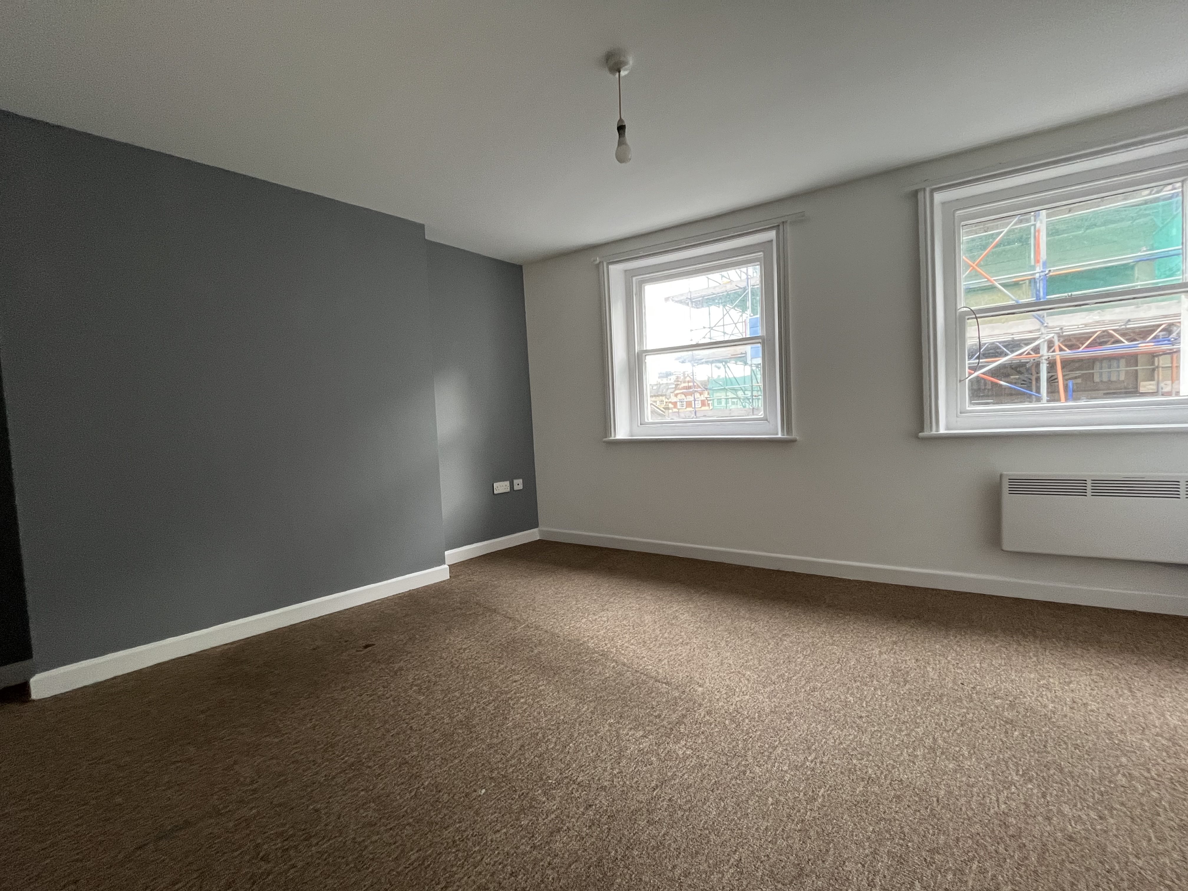 3 bed flat to rent in Old Christchurch Road, Bournemouth  - Property Image 3