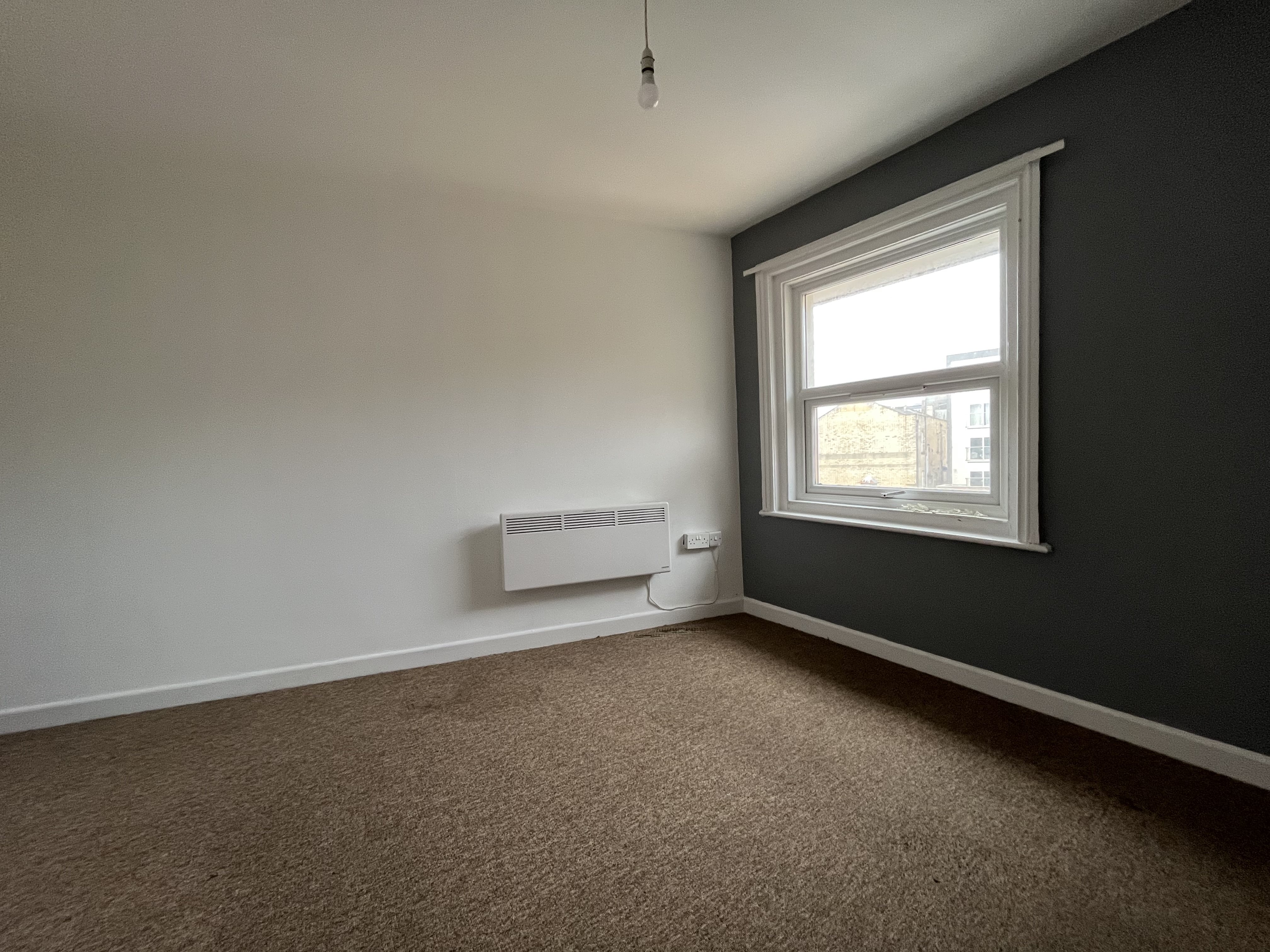 3 bed flat to rent in Old Christchurch Road, Bournemouth  - Property Image 6