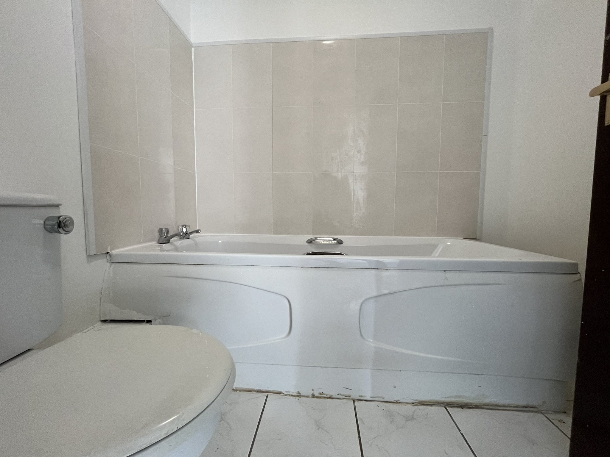 4 bed flat to rent in St Peters Road, Bournemouth  - Property Image 12