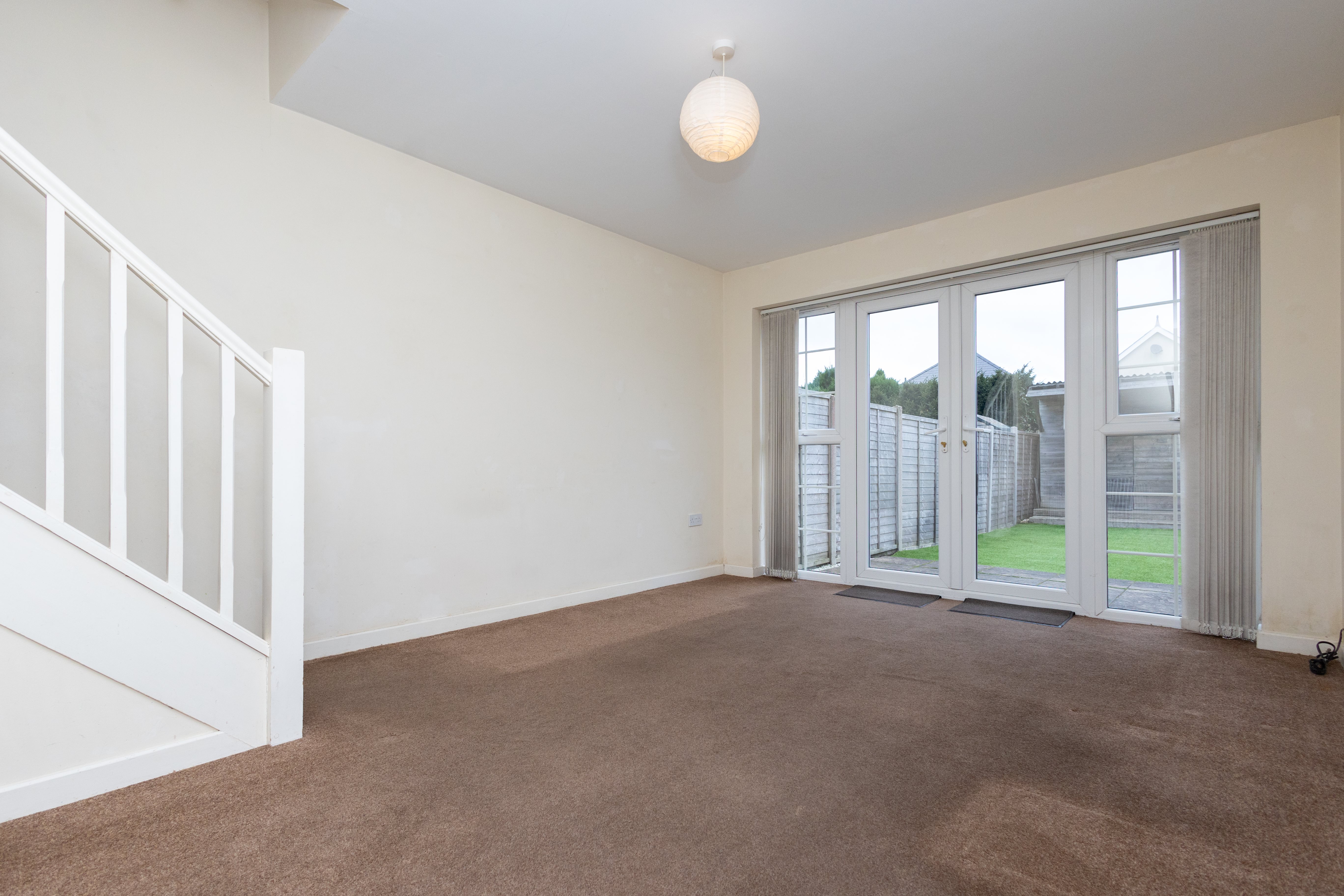 2 bed house to rent in Castle Road  - Property Image 3