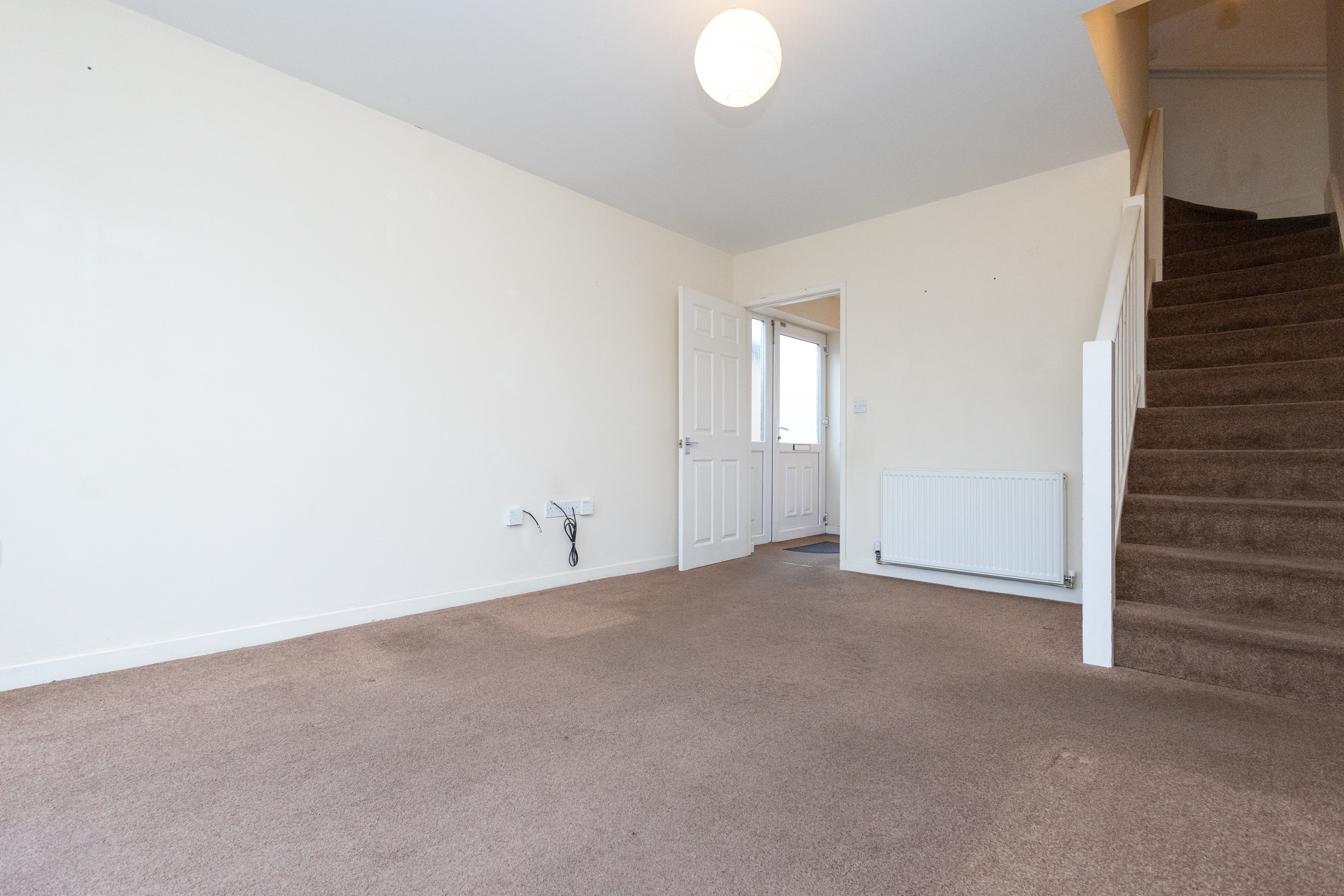 2 bed house to rent in Castle Road  - Property Image 4