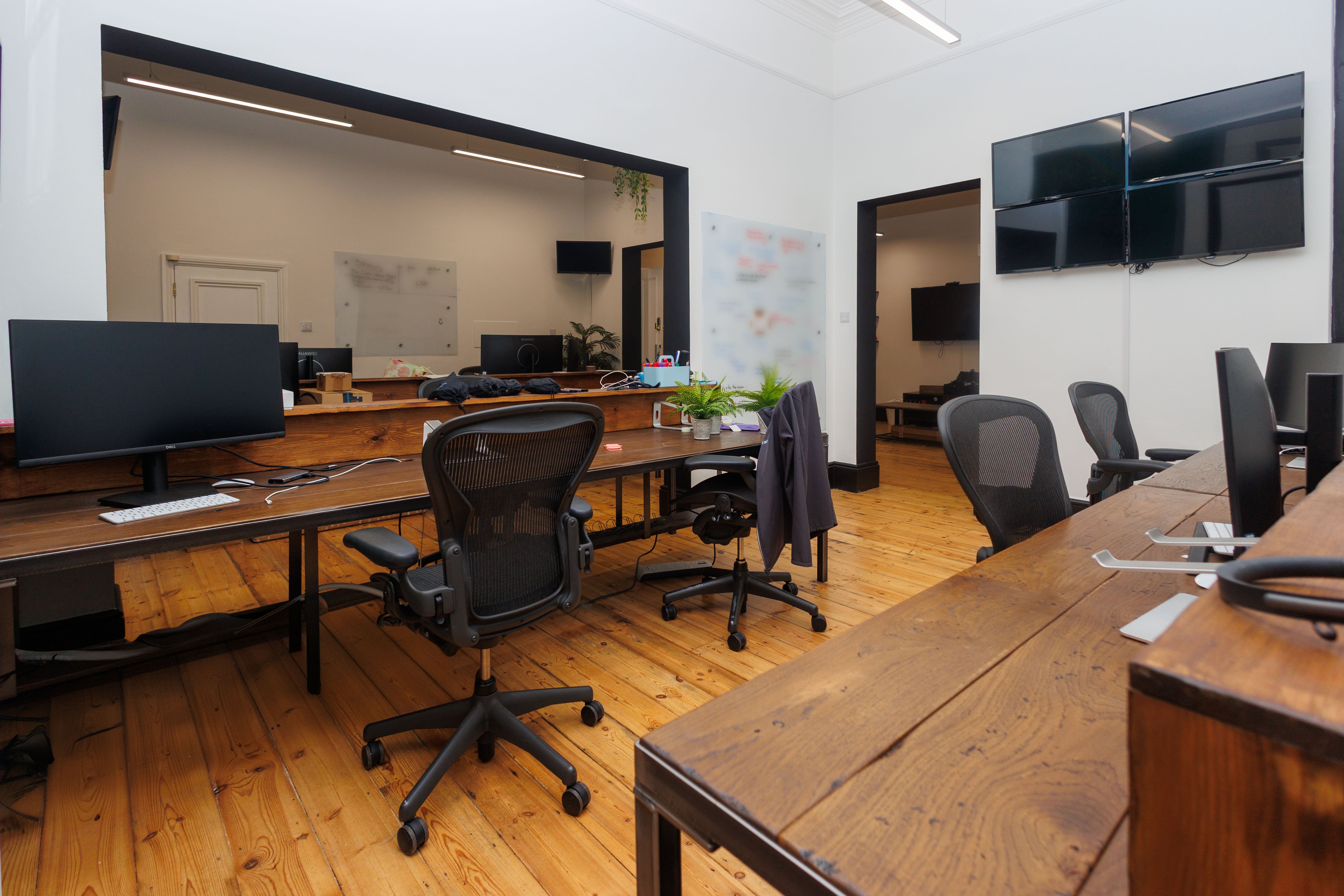 1 bed to rent in Walton House, Richmond Hill 9