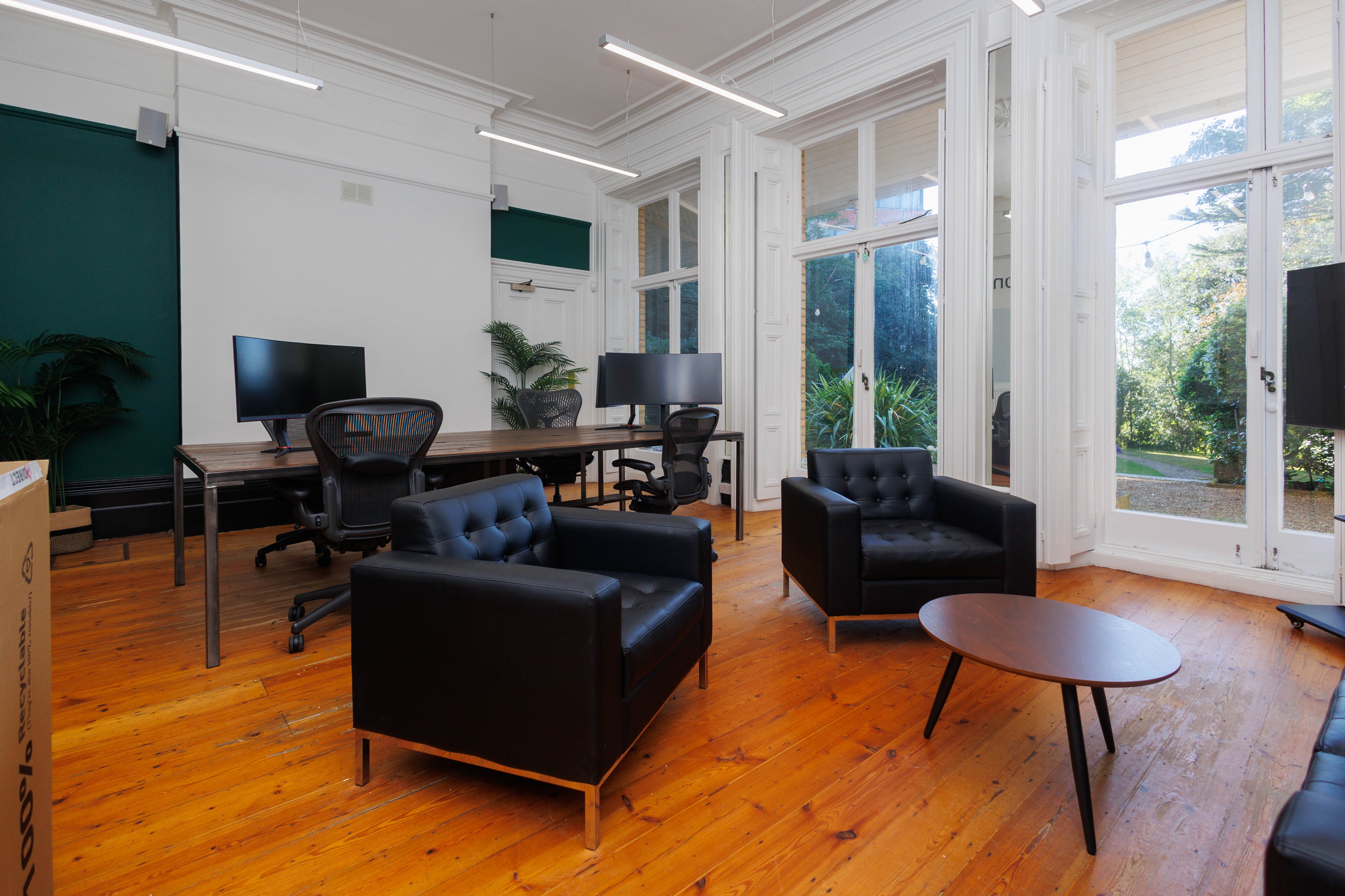 Commercial property to rent in Walton House, 56-58 Richmond Hill  - Property Image 3