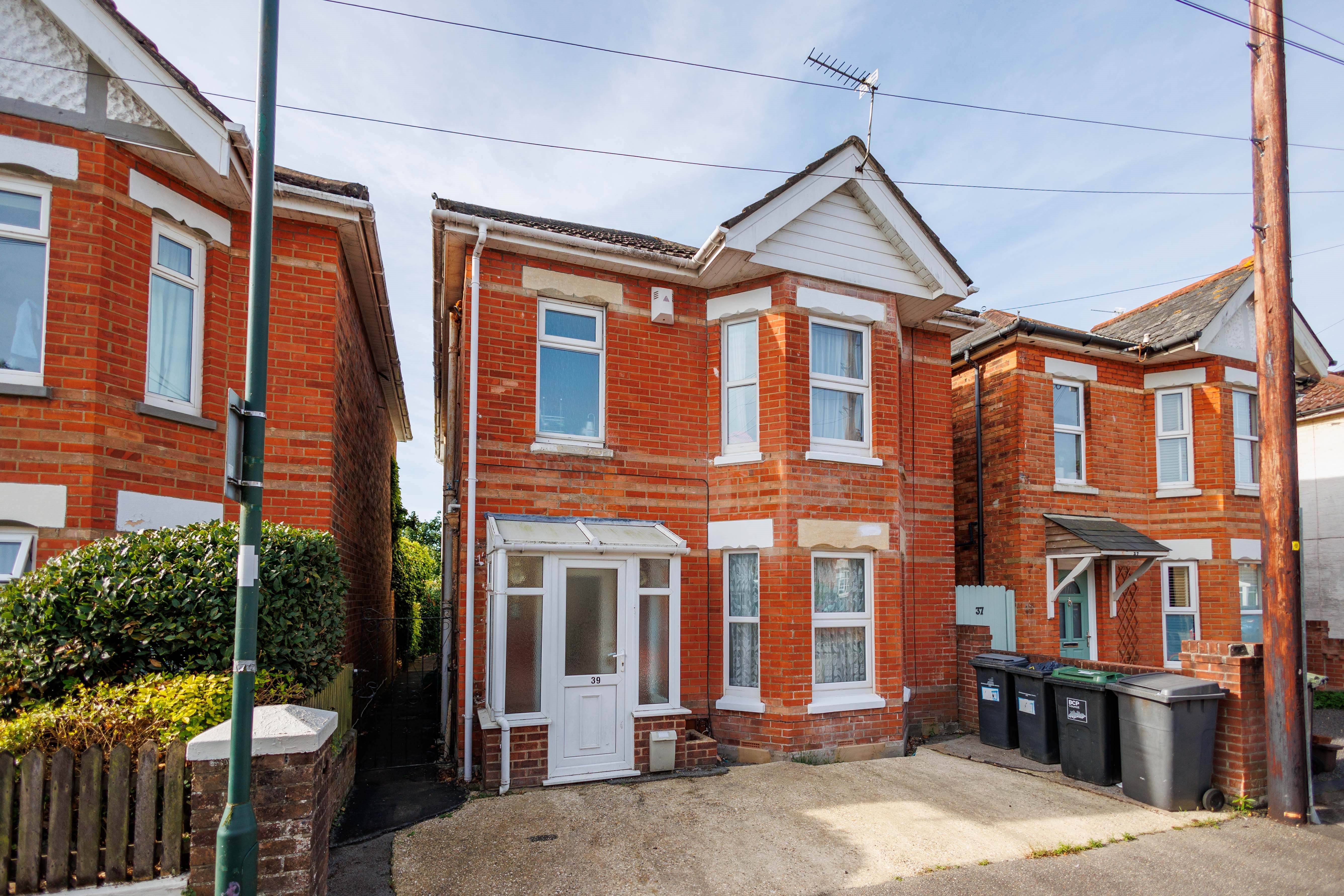 5 bed house to rent in Hankinson Road, Bournemouth  - Property Image 1