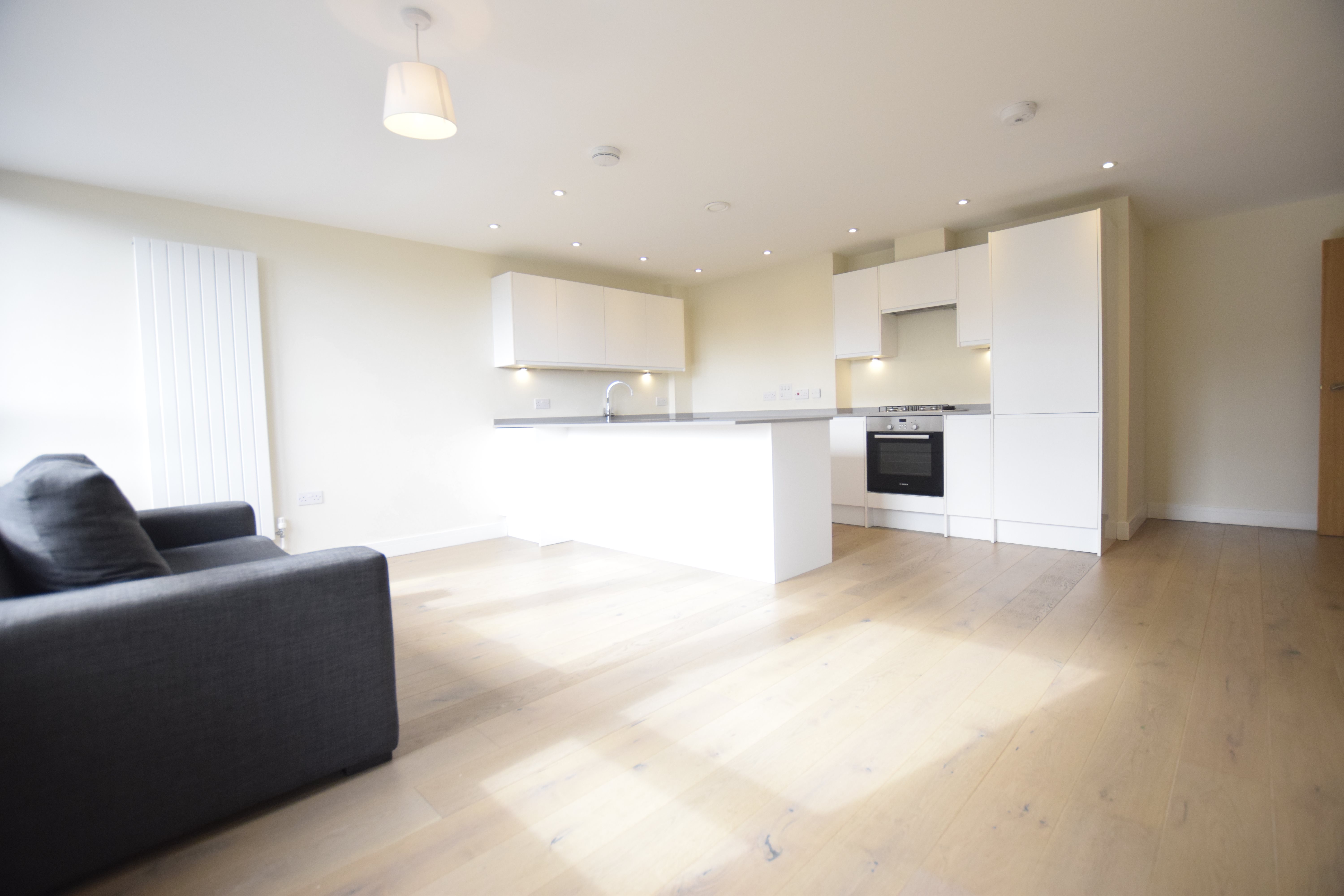 3 bed flat to rent in Vandale House 10