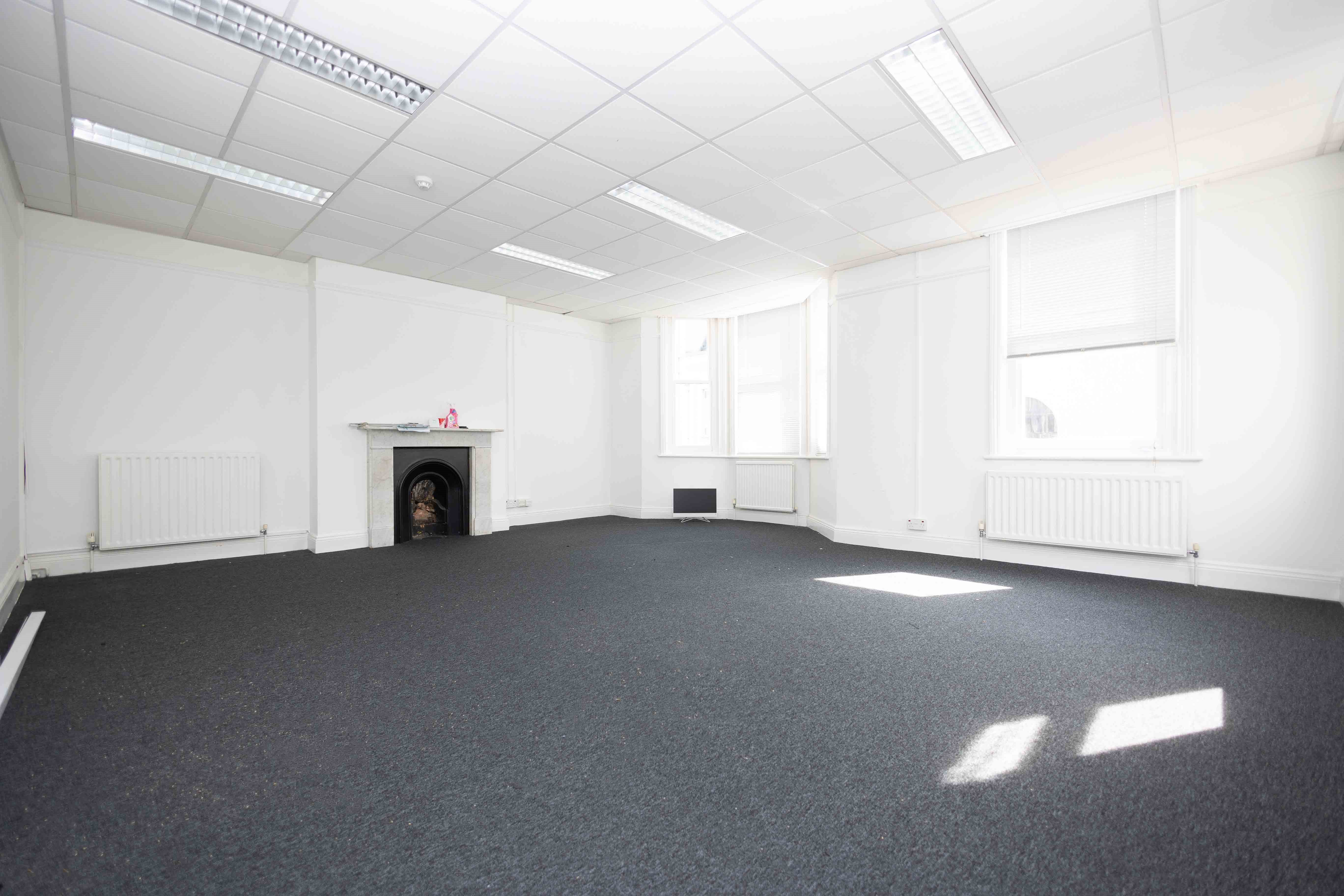 1 bed to rent in Yelverton Road, Bournemouth  - Property Image 1