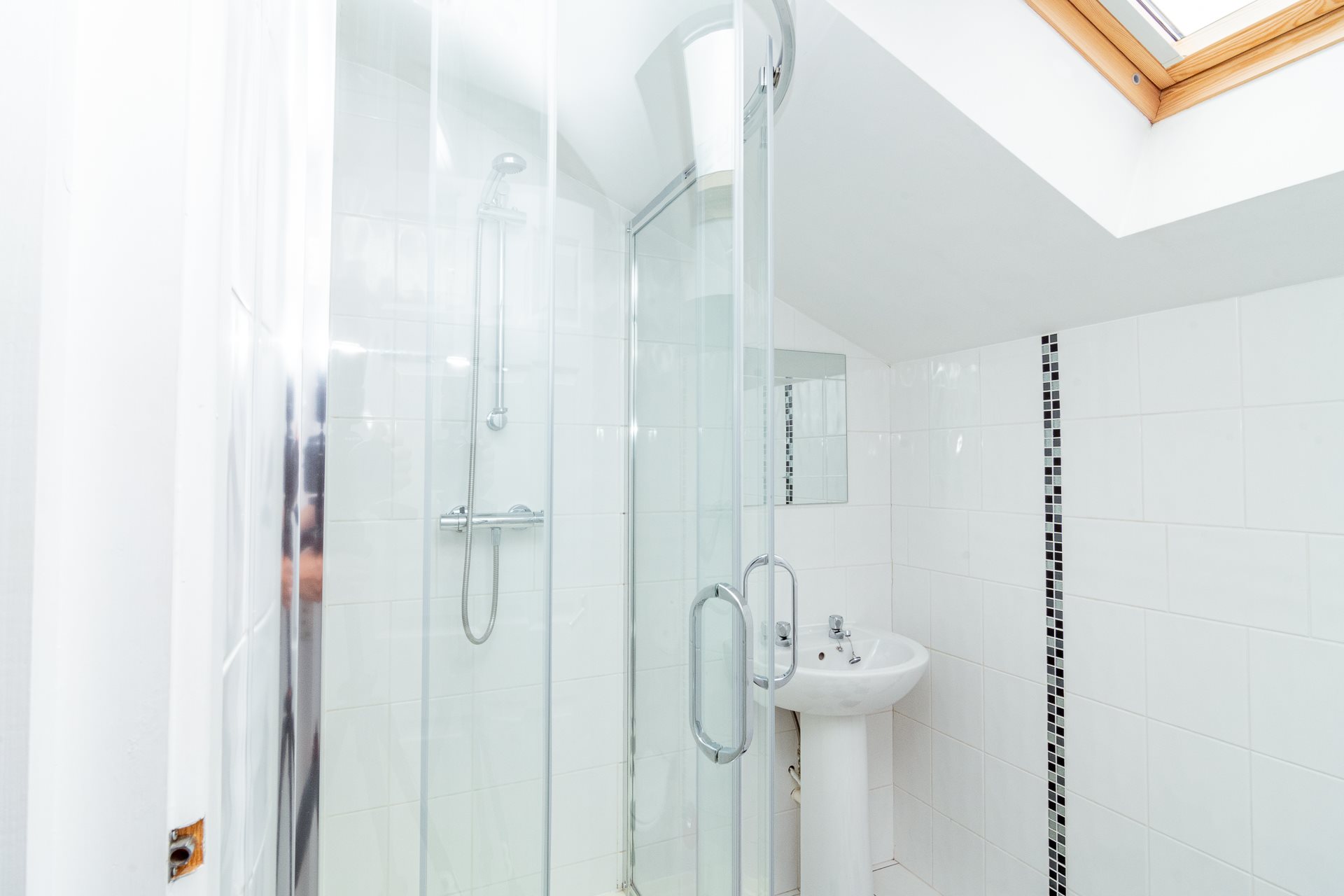 4 bed house to rent in Ensbury Avenue  - Property Image 6