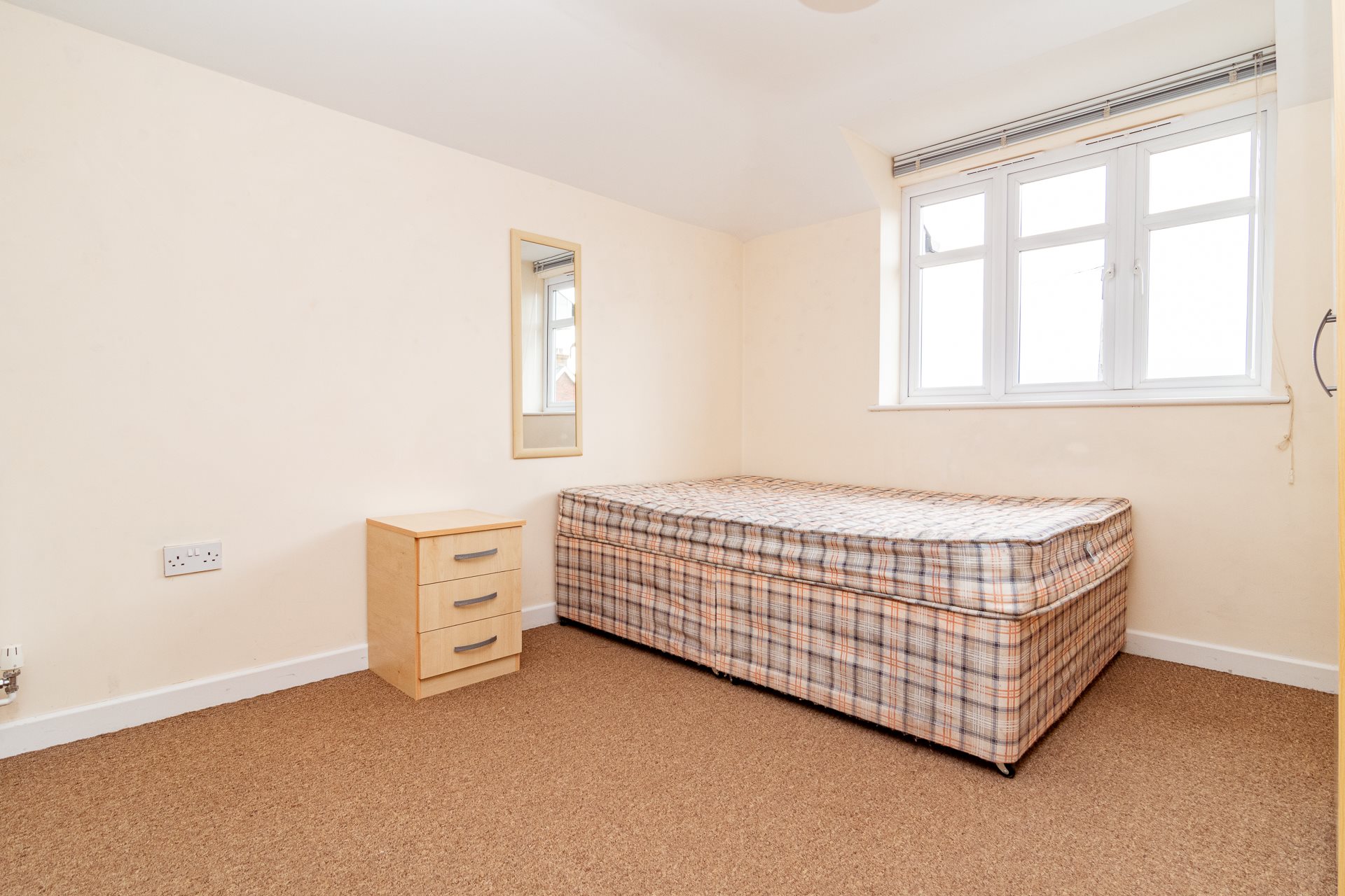 4 bed house to rent in Ensbury Avenue  - Property Image 7