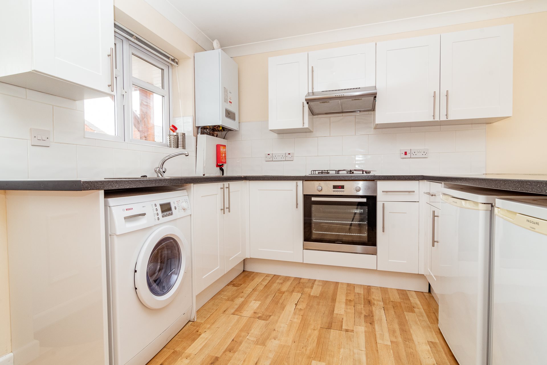 4 bed house to rent in Ensbury Avenue 12