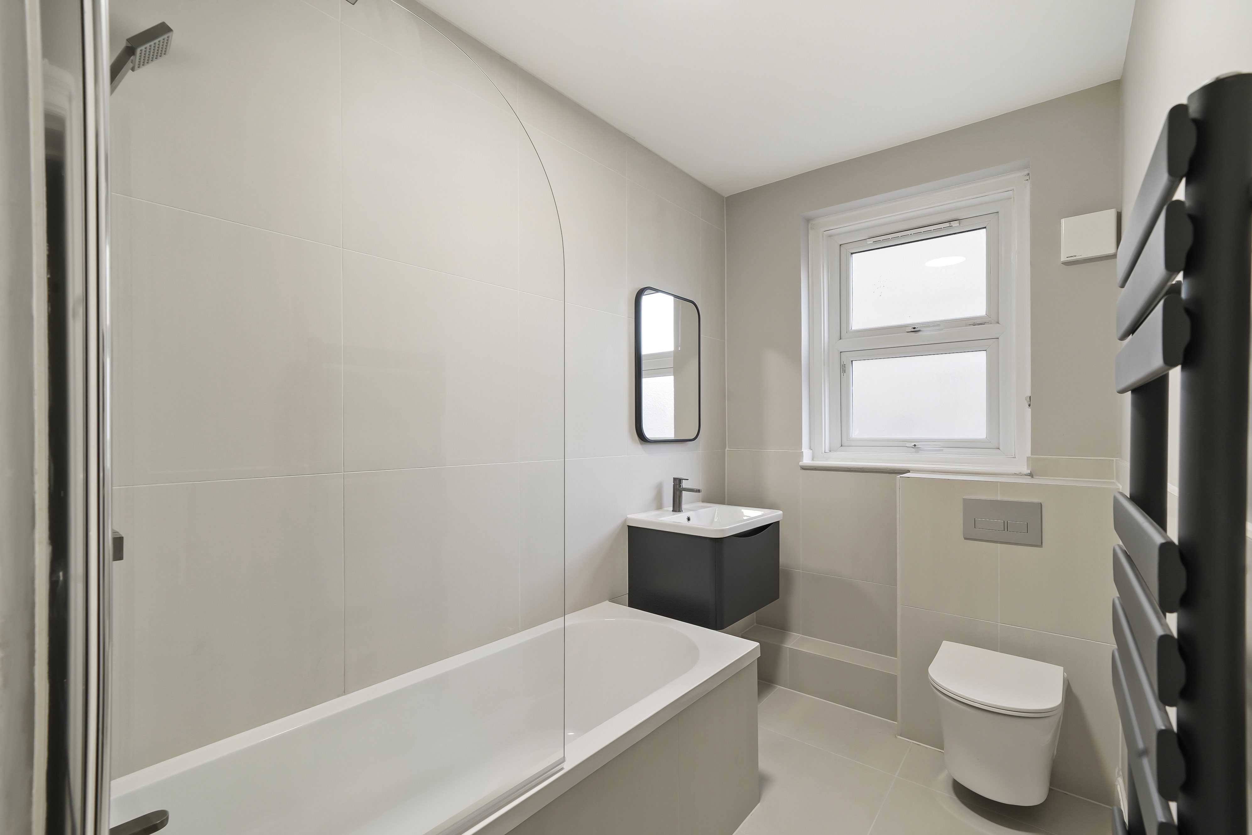 2 bed flat to rent in Richmond Hill, Bournemouth 4