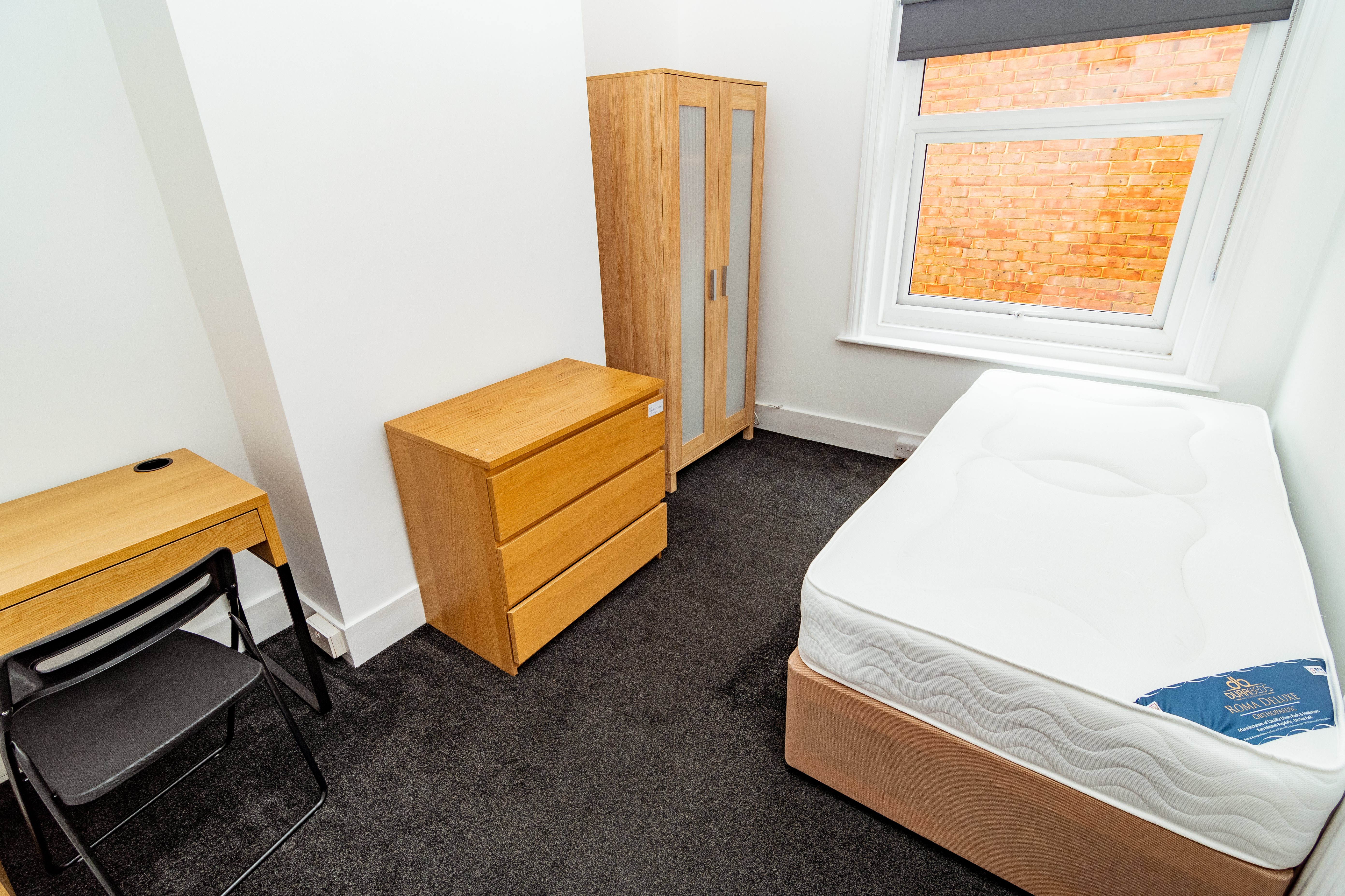 6 bed semi-detached house to rent in Queensland Road, Bournemouth 9