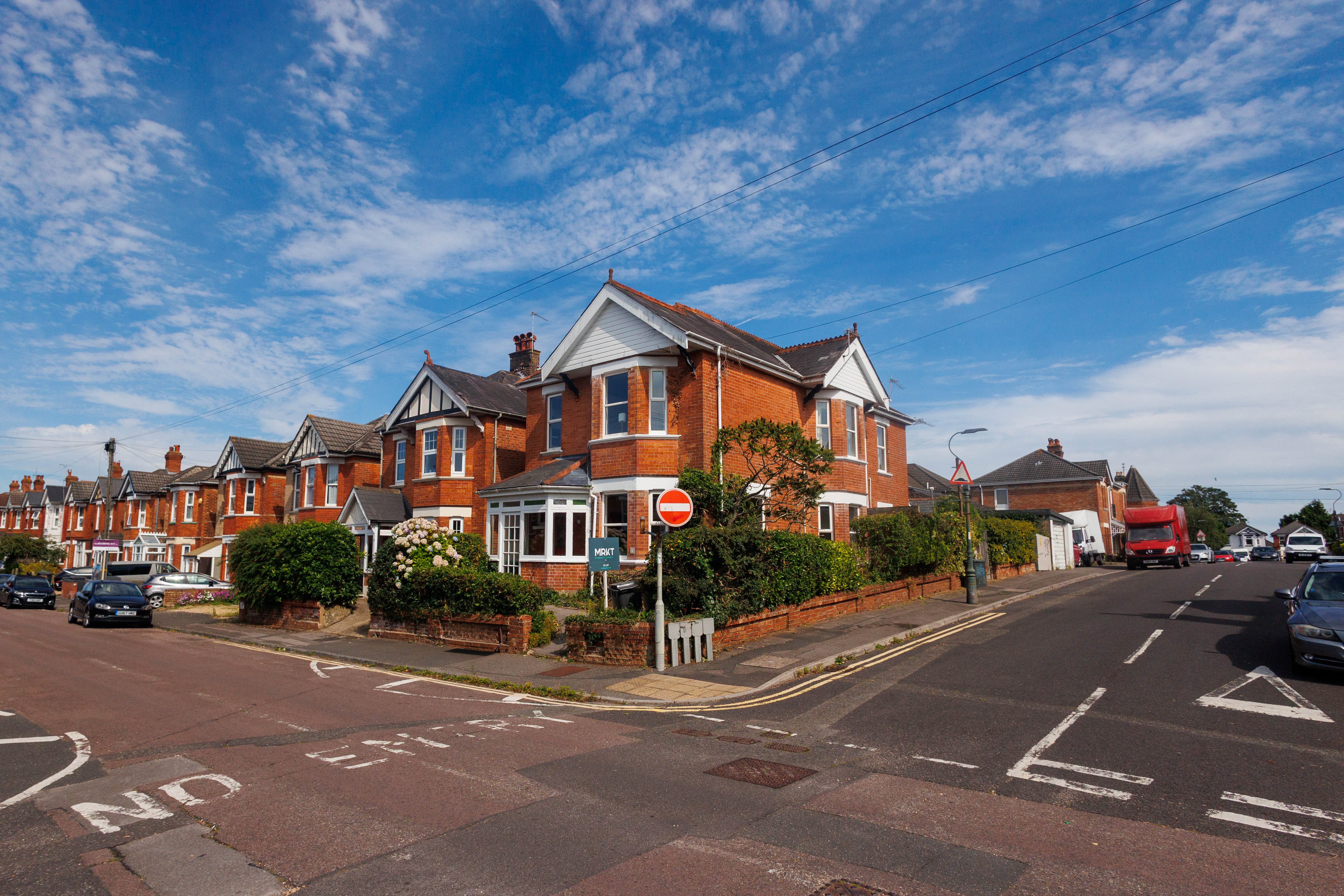 5 bed house to rent in Stanfield Road  - Property Image 20