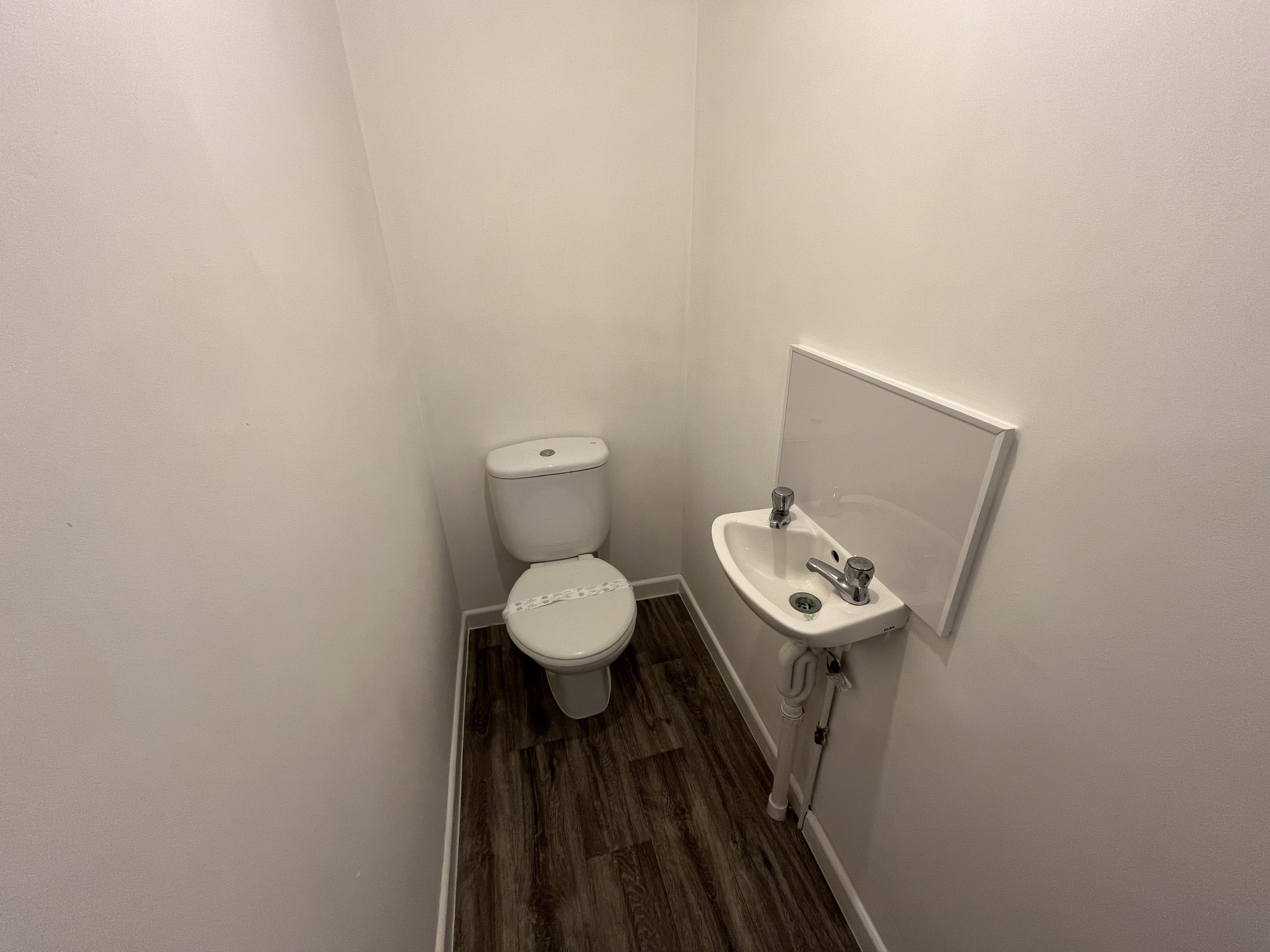 3 bed flat to rent in St Peters Road 7