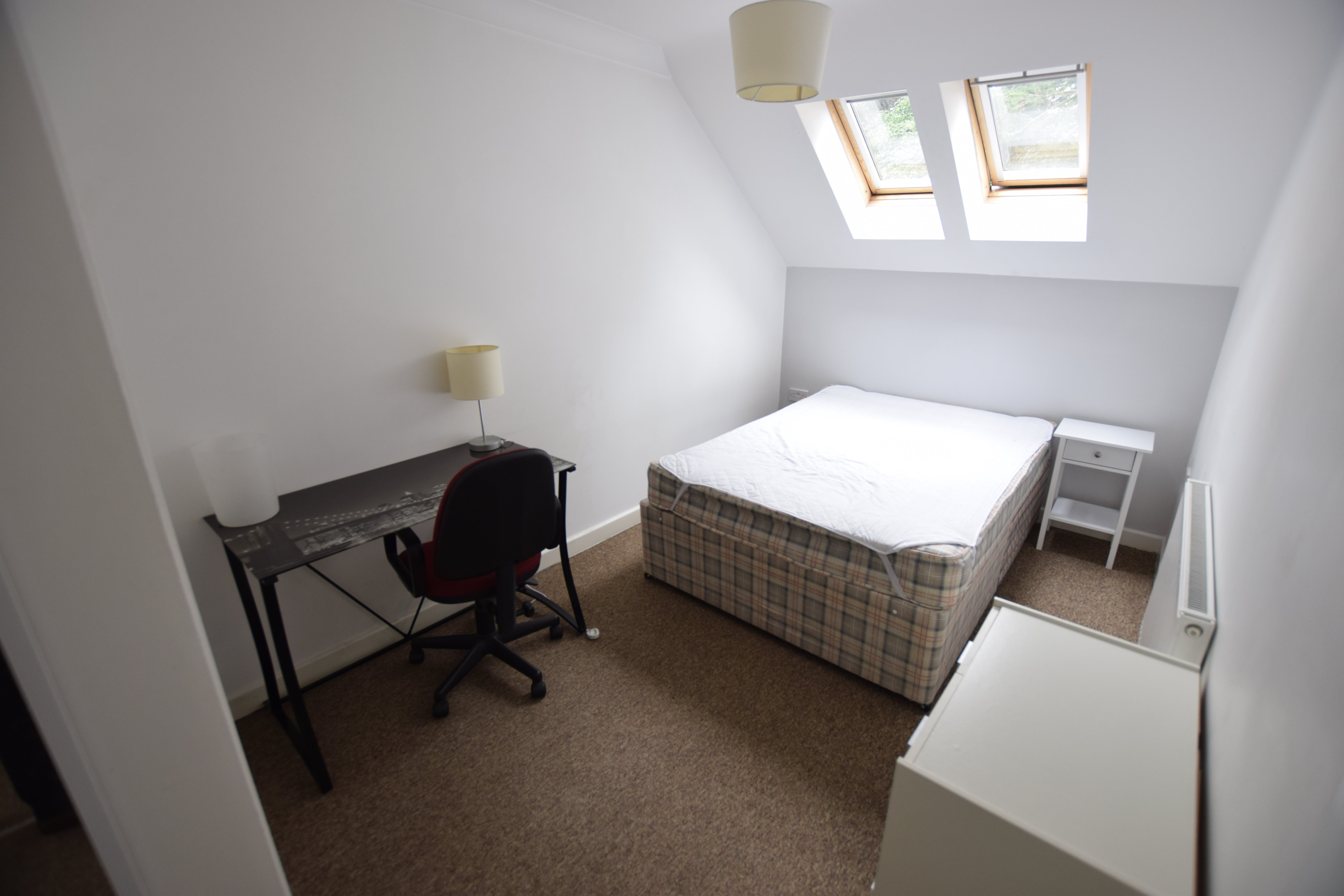 4 bed house to rent in Richards Close, Bournemouth 22