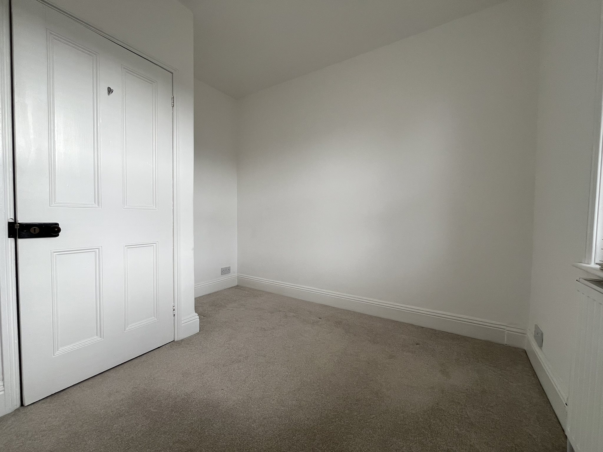 3 bed semi-detached house to rent in Gwynne Road, Poole  - Property Image 19