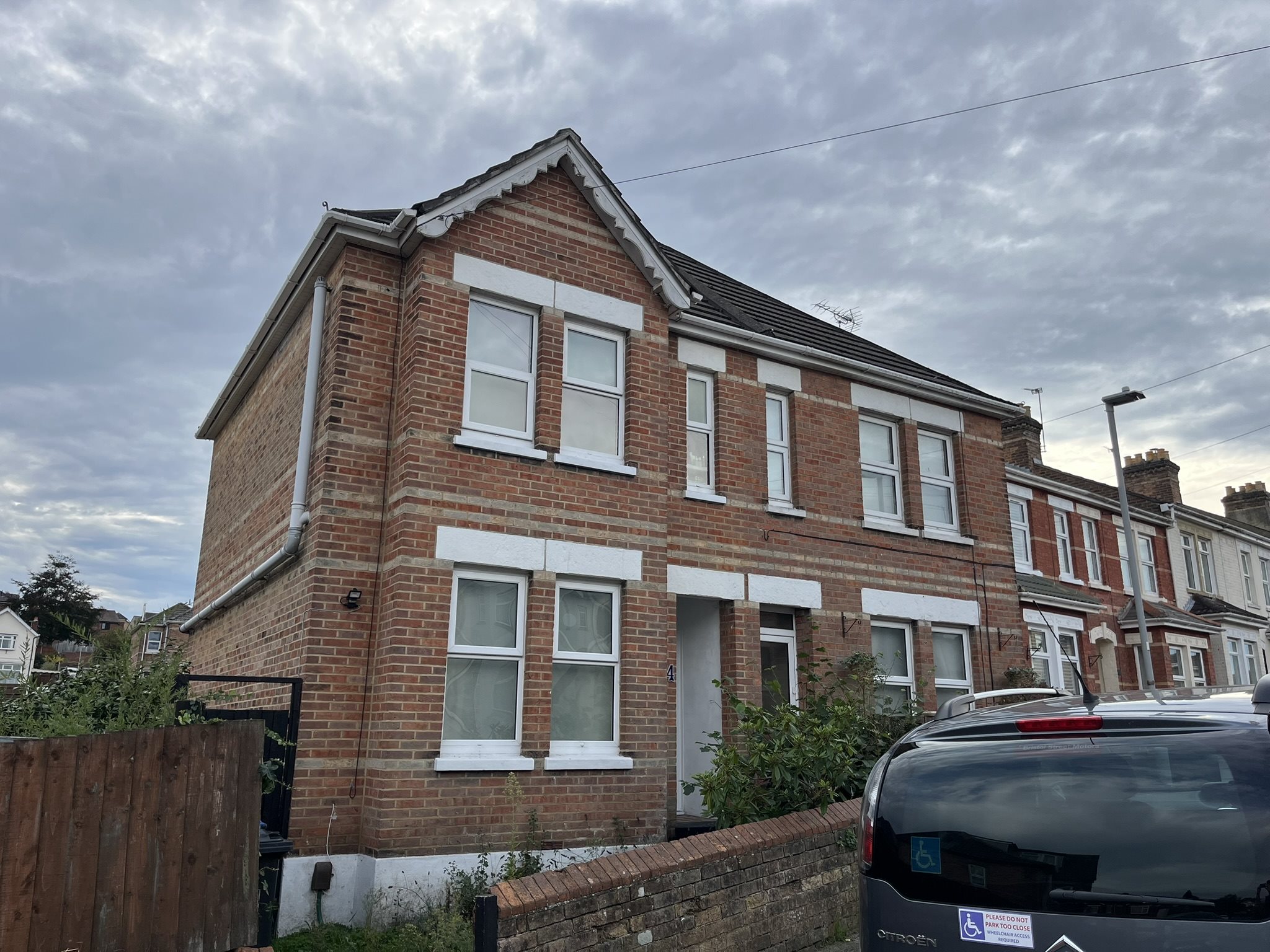 3 bed semi-detached house to rent in Gwynne Road, Poole  - Property Image 1
