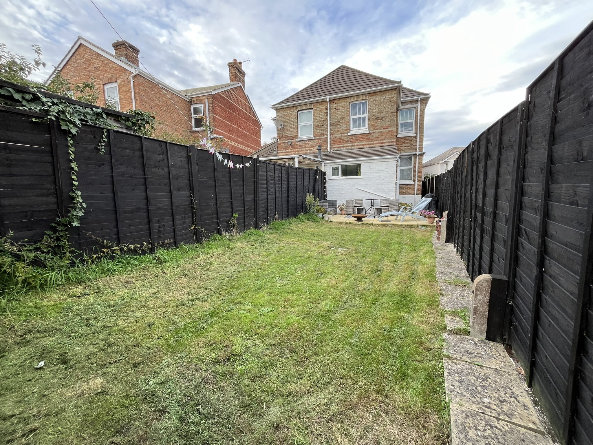3 bed semi-detached house to rent in Gwynne Road, Poole  - Property Image 21